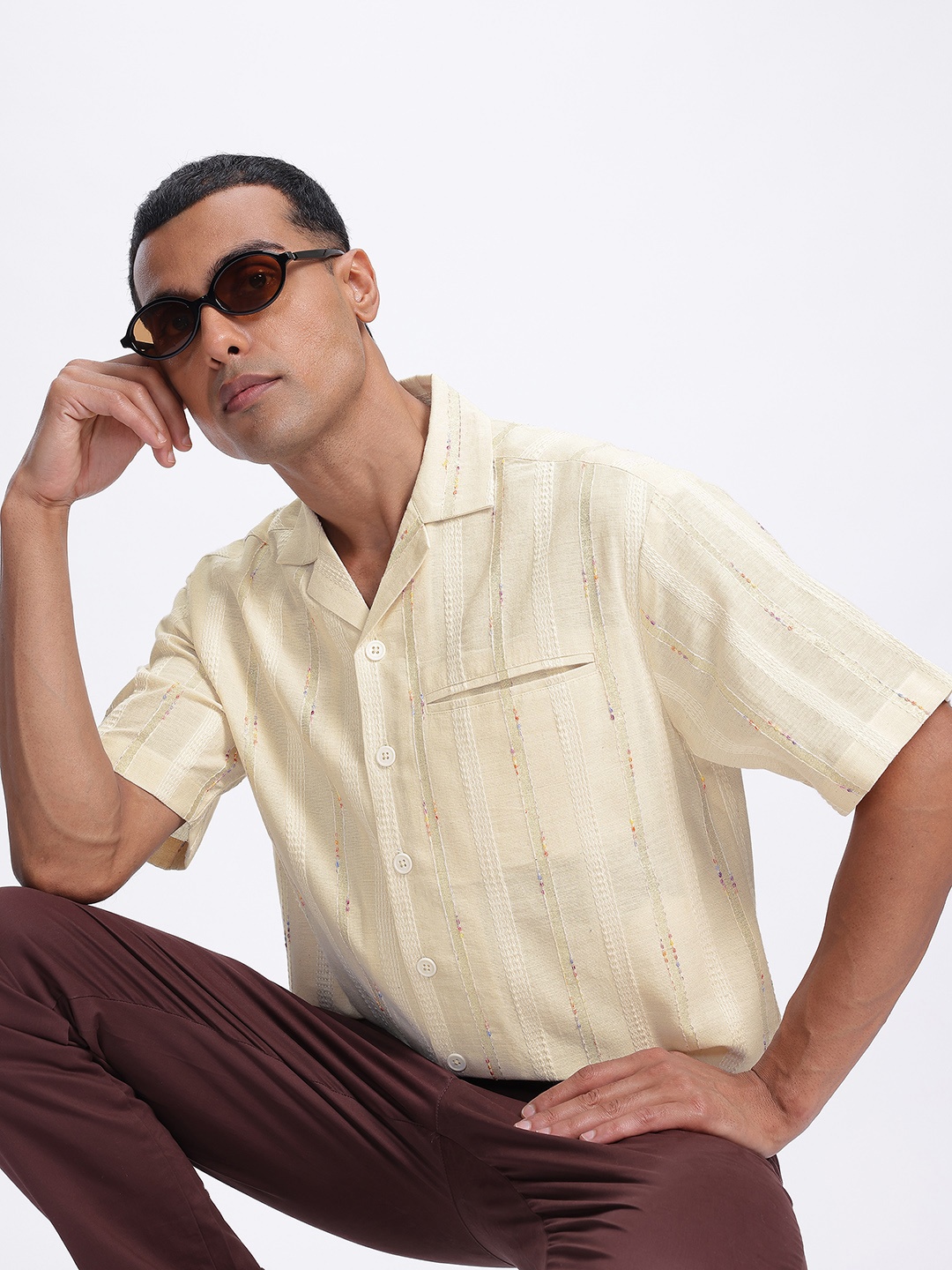 

glitchez Thread Play Striped Shirt, Off white