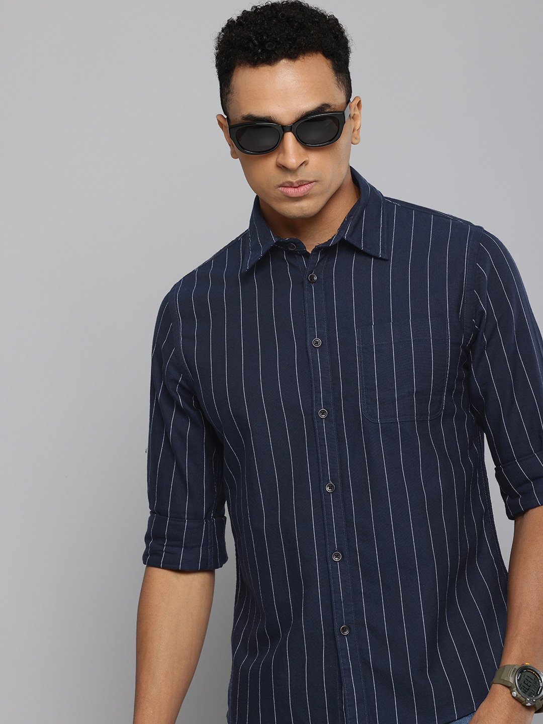 

Flying Machine Slim Fit Striped Pure Cotton Casual Shirt, Navy blue