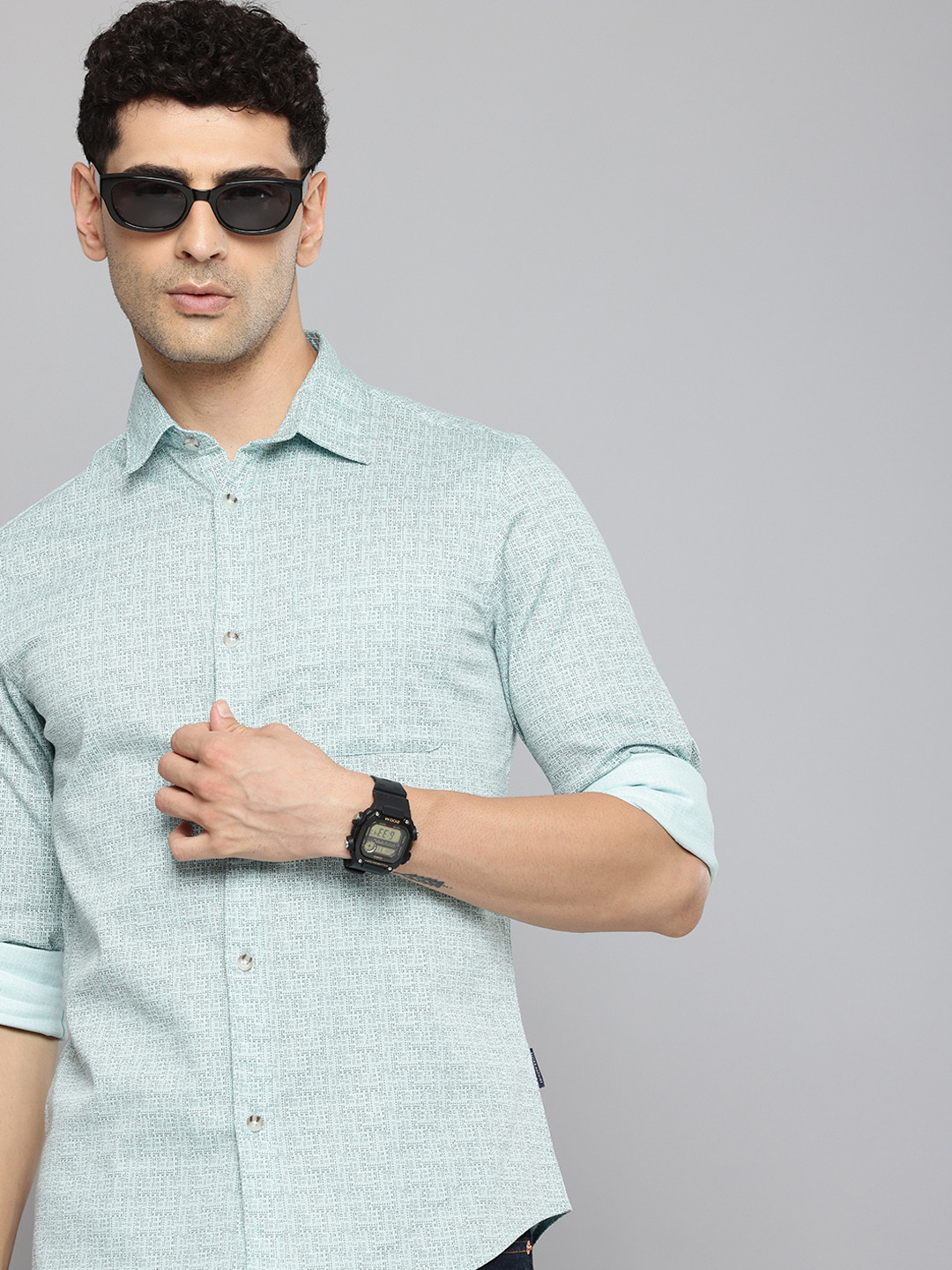 

Flying Machine Slim Fit Geometric Self Designed Casual Shirt, Blue