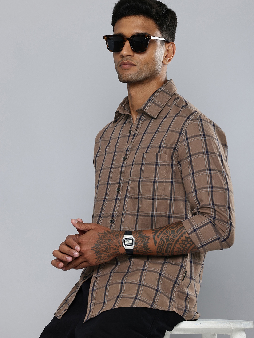 

Flying Machine Slim Fit Checked Pure Cotton Casual Shirt, Brown