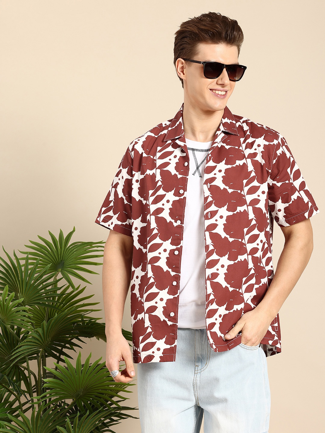 

Mast & Harbour Floral Printed Casual Shirt, Maroon