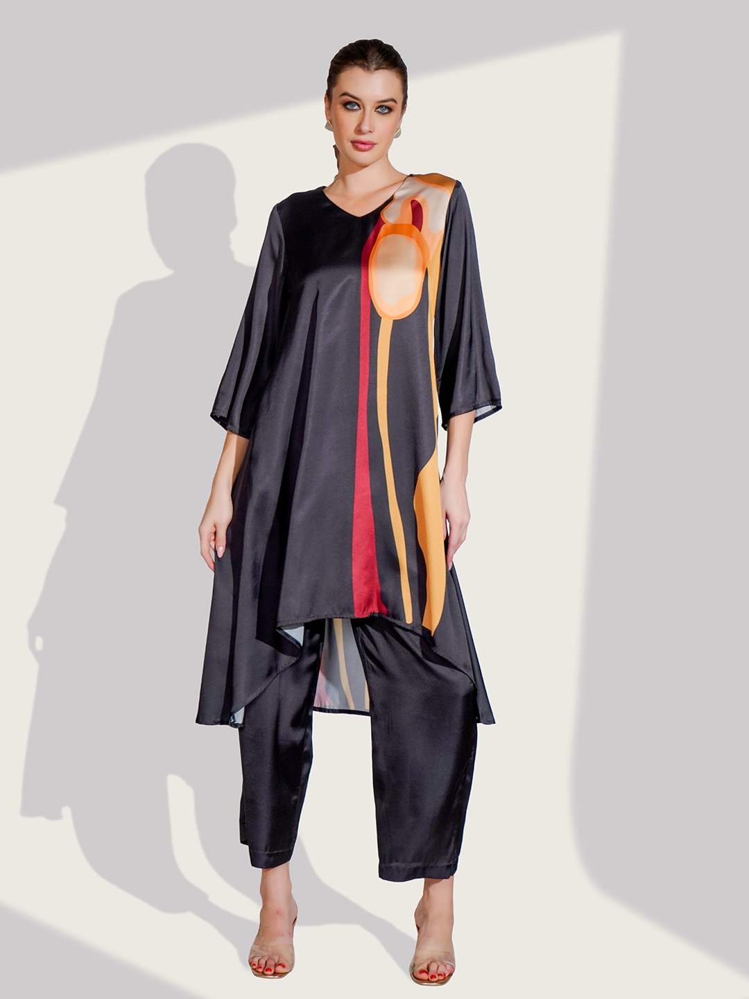 

Dora Dori Floral Printed Tunic With Trouser, Black