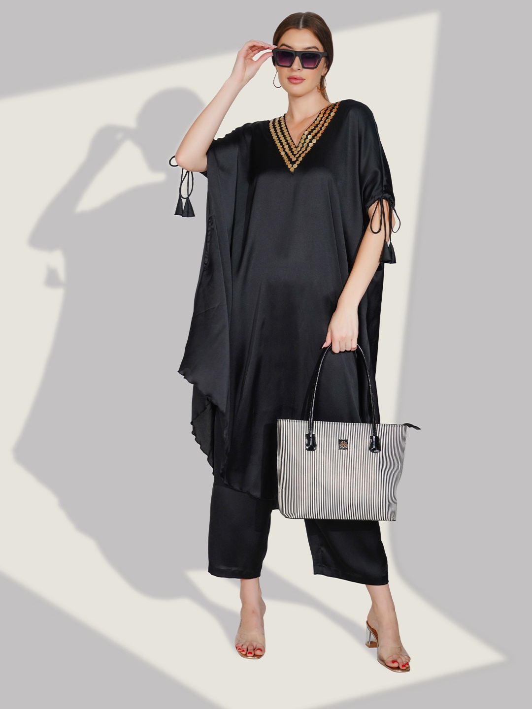 

Dora Dori Sequinned Tunic With Palazzo, Black