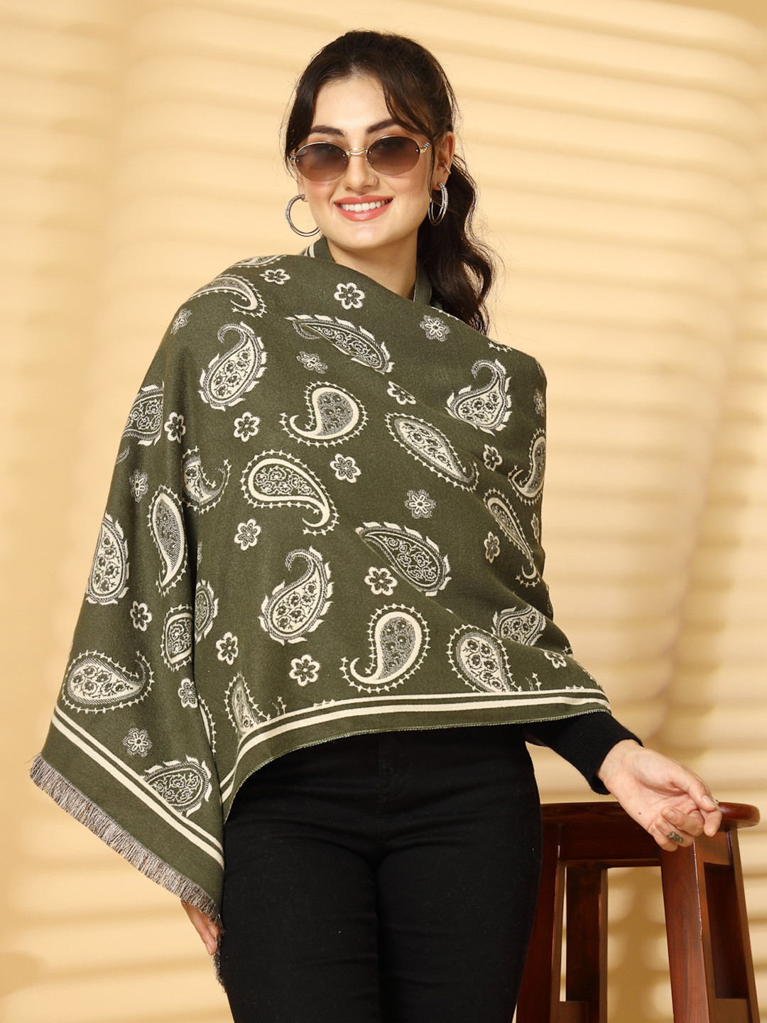 

Mafadeny Women Stole, Green