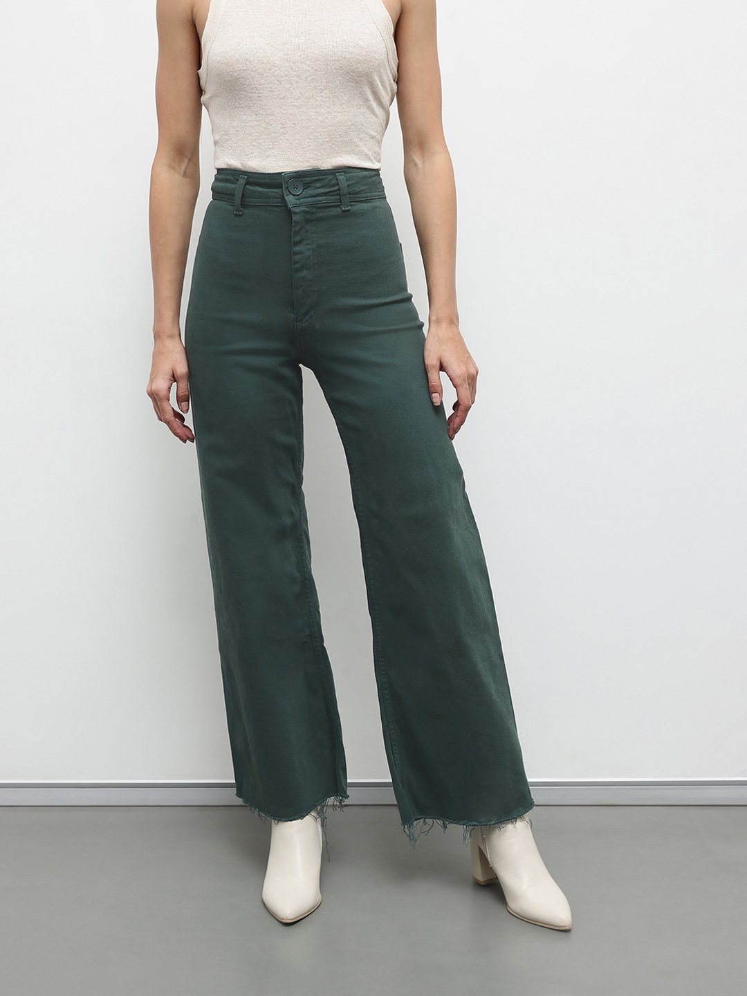 

ZARA Women Bootcut Stretchable Jeans, Green