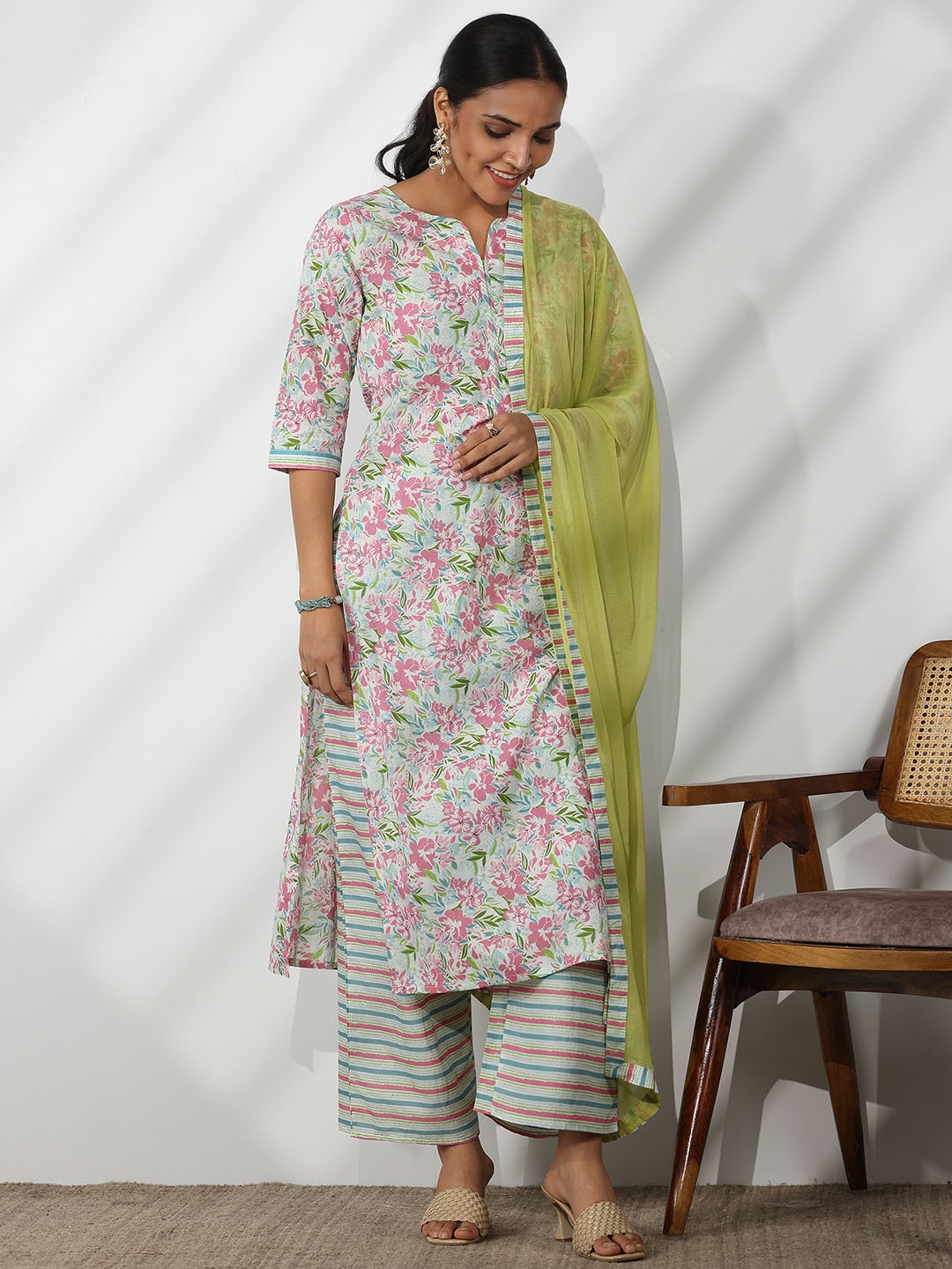 

Libas Off white Floral Printed Pure Cotton Straight Kurta With Palazzos & Dupatta