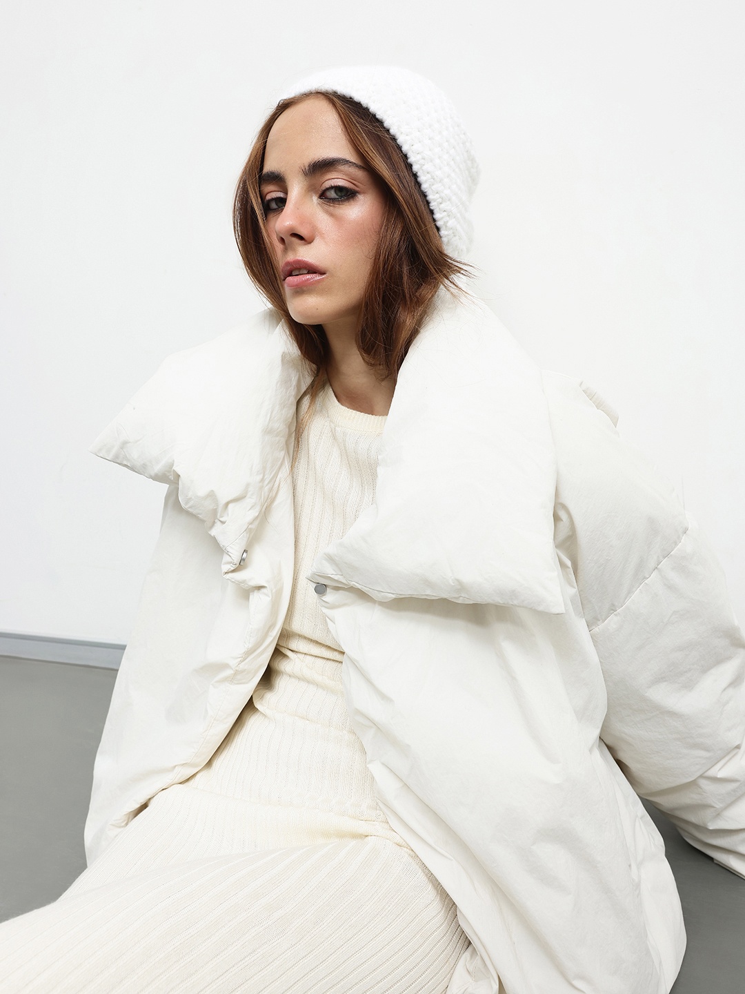 

ZARA Puffer Jacket, White