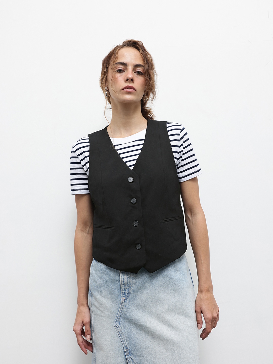 

ZARA V-Neck Waistcoat, Black