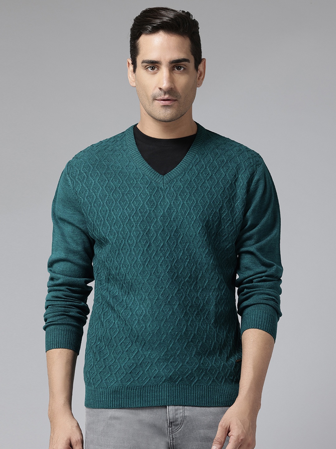 

Park Avenue Geometric Design Pullover, Green