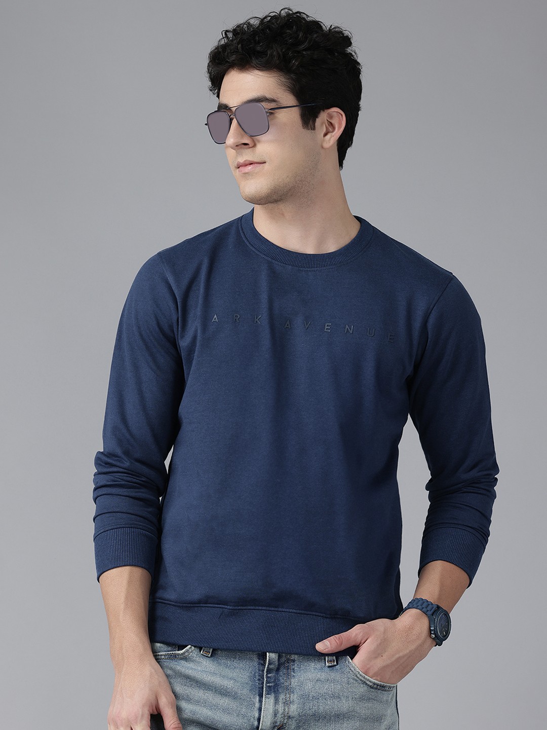 

Park Avenue Round Neck Brand Logo Print Sweatshirt, Navy blue