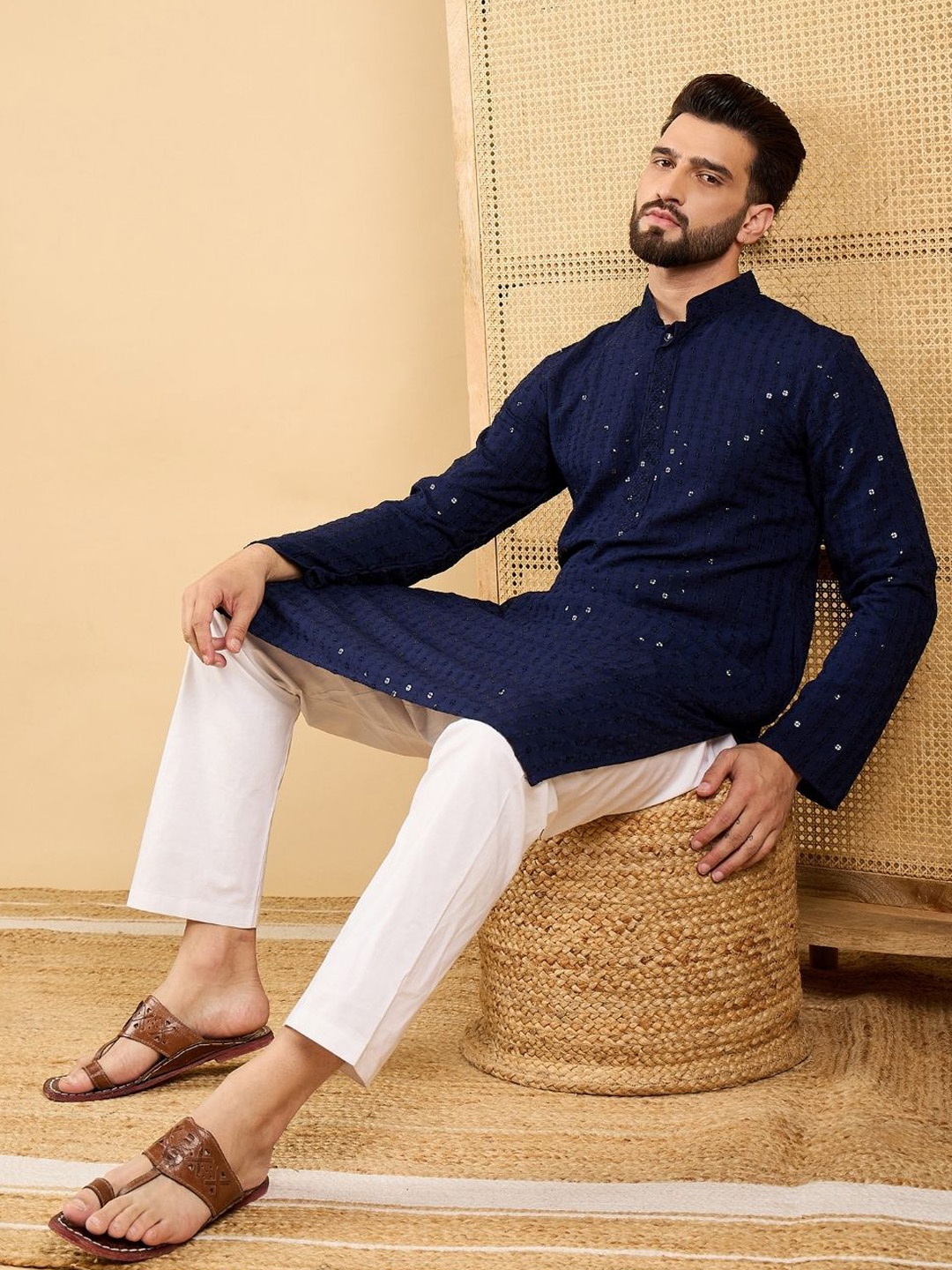 

Ethnic Bay Men Embroidered Mandarin Collar Long Sleeves Chikankari Kurta, Navy blue