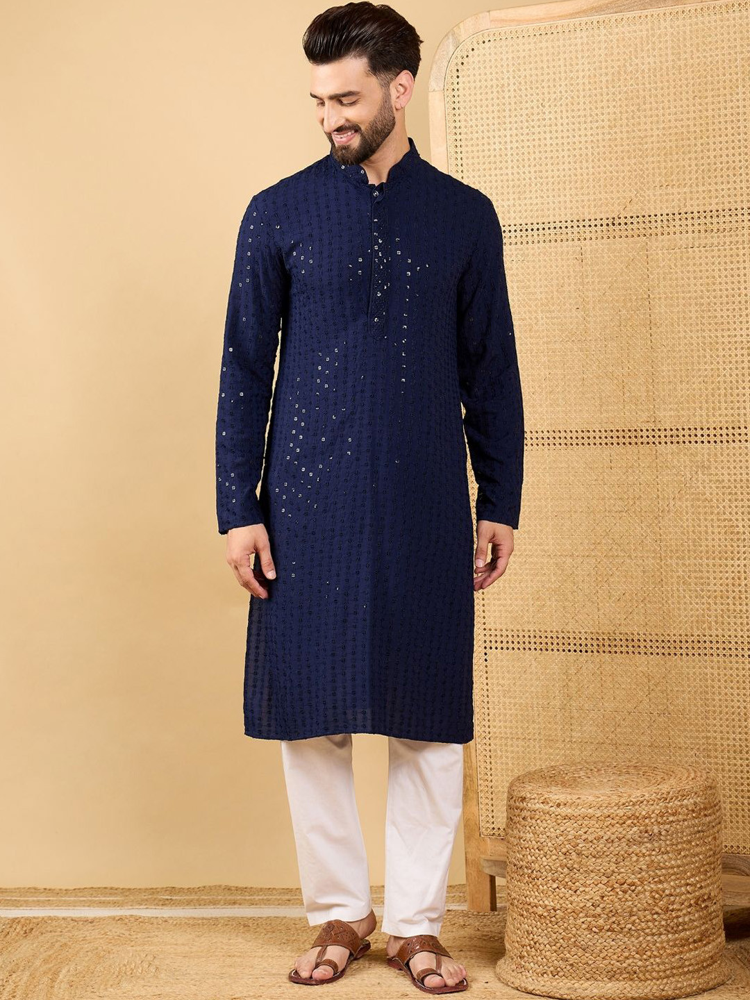 

Ethnic Bay Men Embroidered Mandarin Collar Long Sleeves Chikankari Kurta, Navy blue