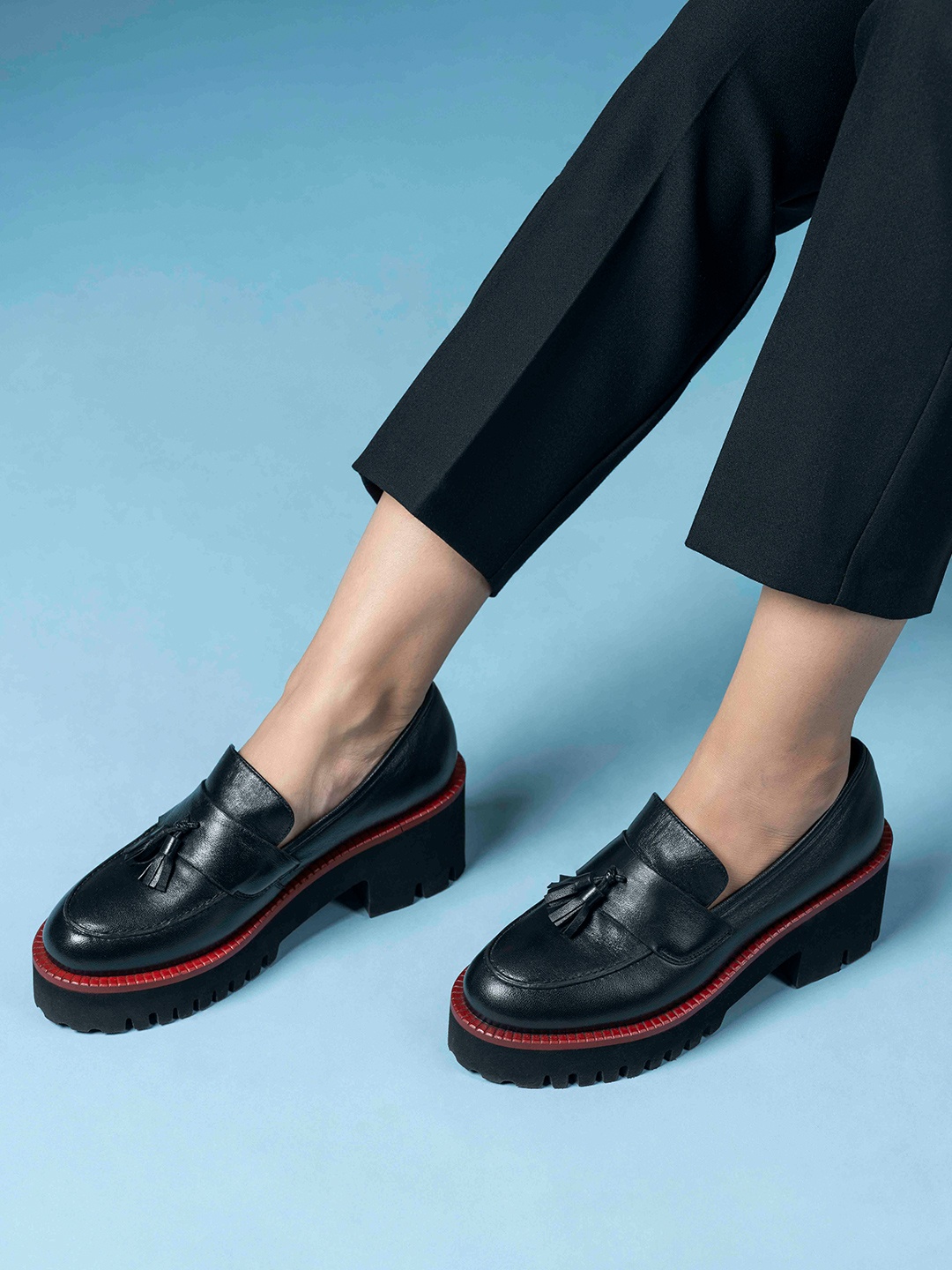 

MIORAH Women Leather Loafers, Black