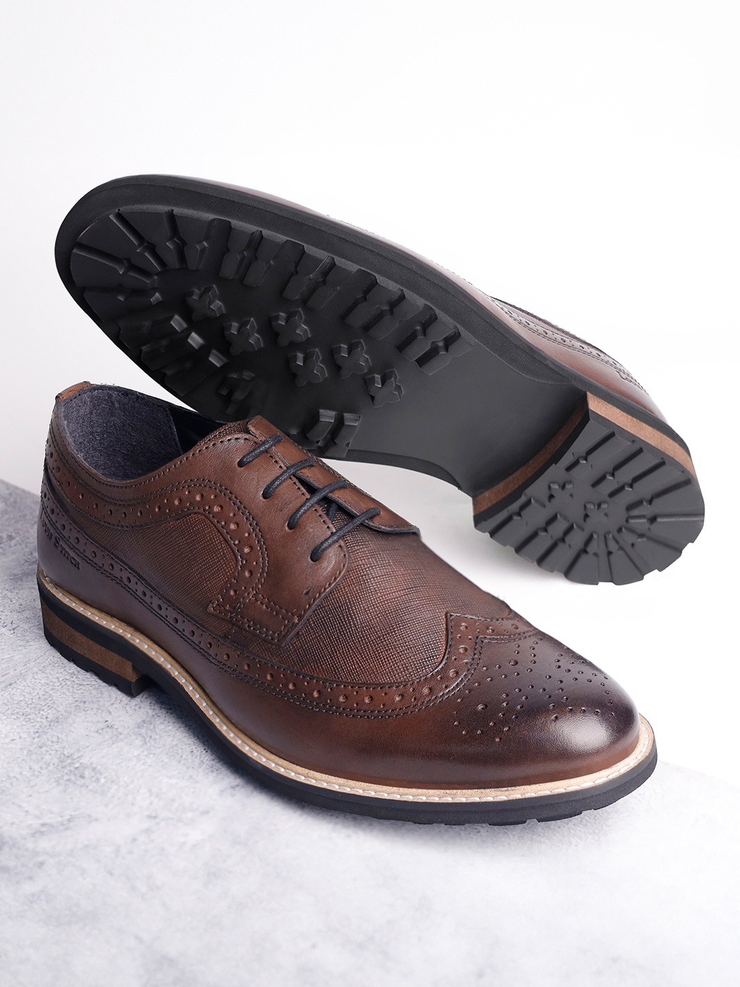 

LOUIS STITCH Men Egyptian Crust Leather Lace-Up Brogues, Brown