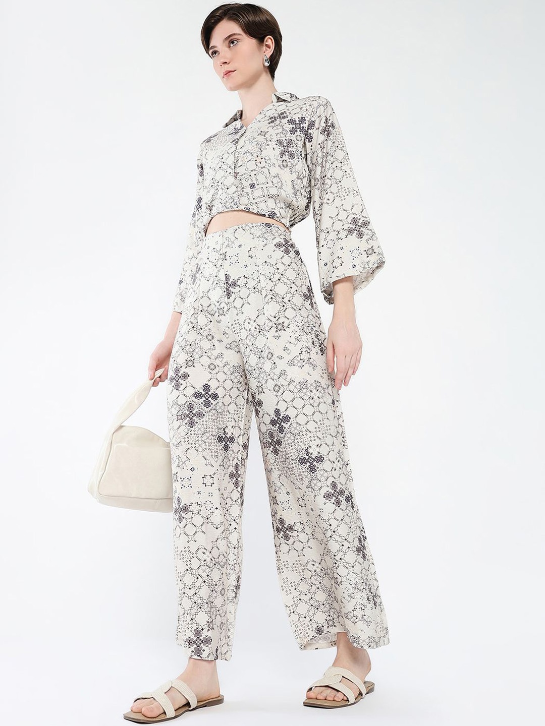 

SHOWOFF Floral Printed Crop Top With Trousers, Cream