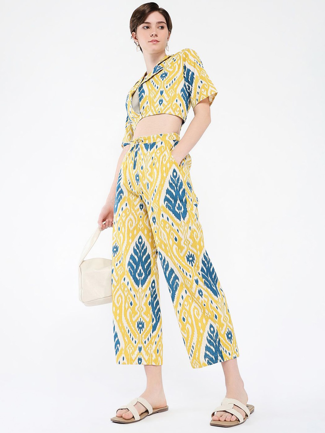 

SHOWOFF Women Printed Top & Trousers With Shrug Co-Ords Set With Inner Top, Yellow