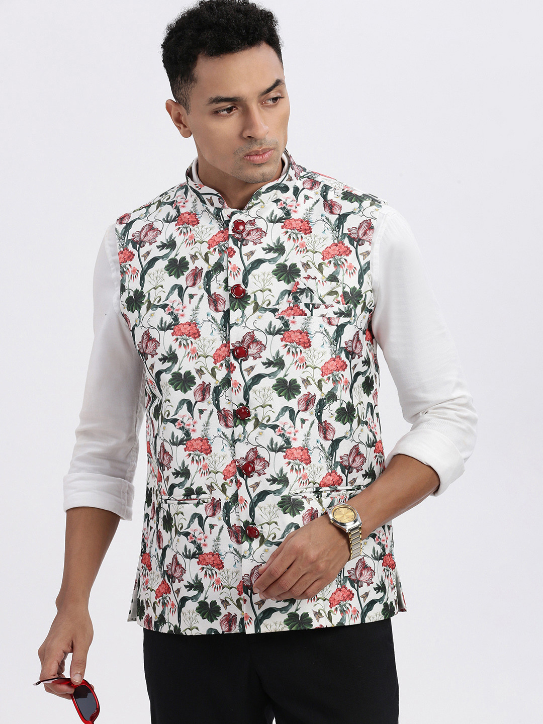 

SHOWOFF Men Floral Printed Nehru Jackets, Off white