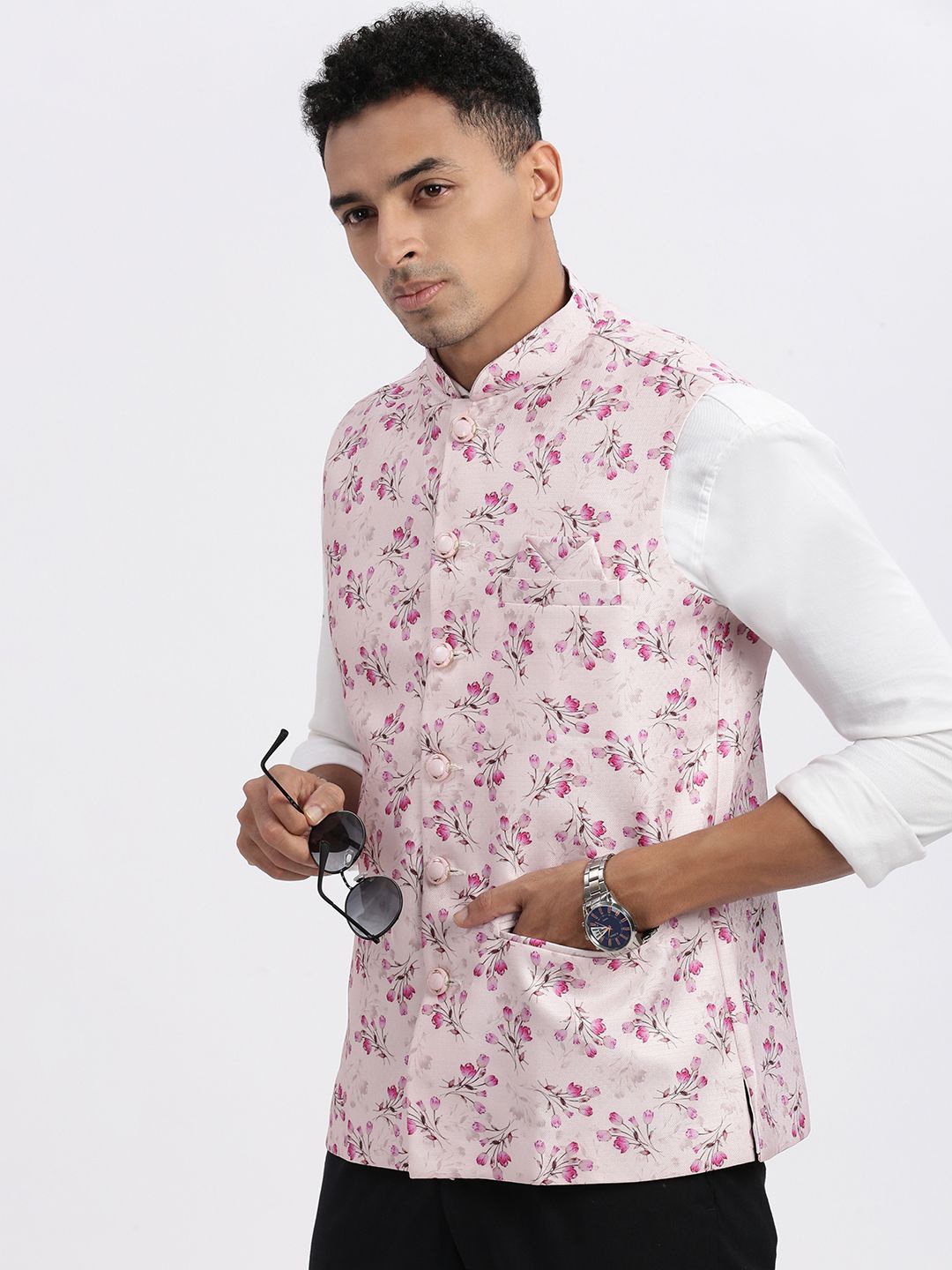 

SHOWOFF Men Floral Printed Nehru Jackets, Pink