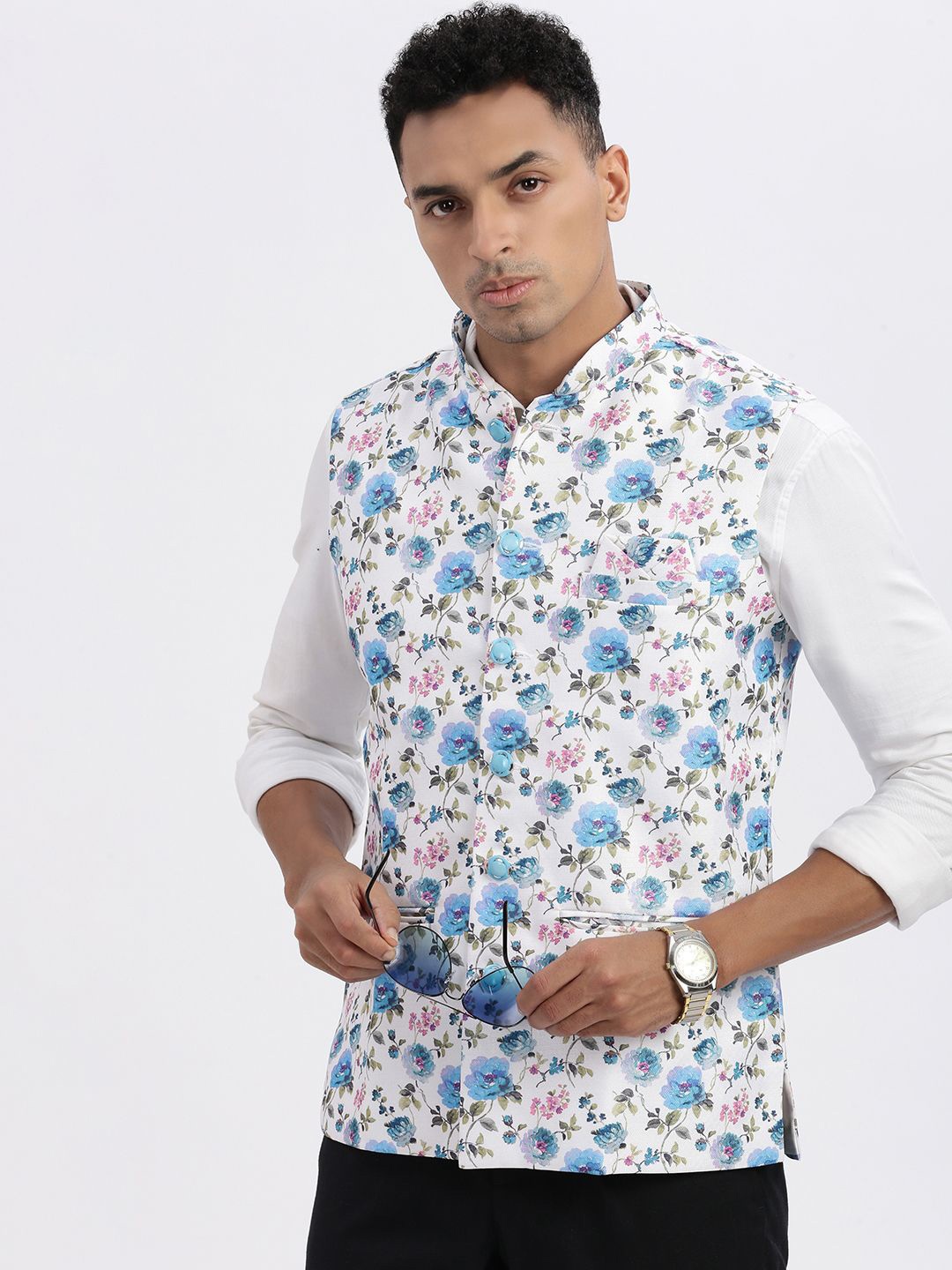 

SHOWOFF Men Floral Printed Nehru Jackets, White