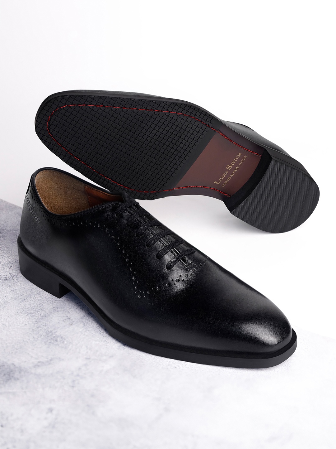

LOUIS STITCH Men Jet Black Egyptian Crust Leather Wholecut Derby Shoes