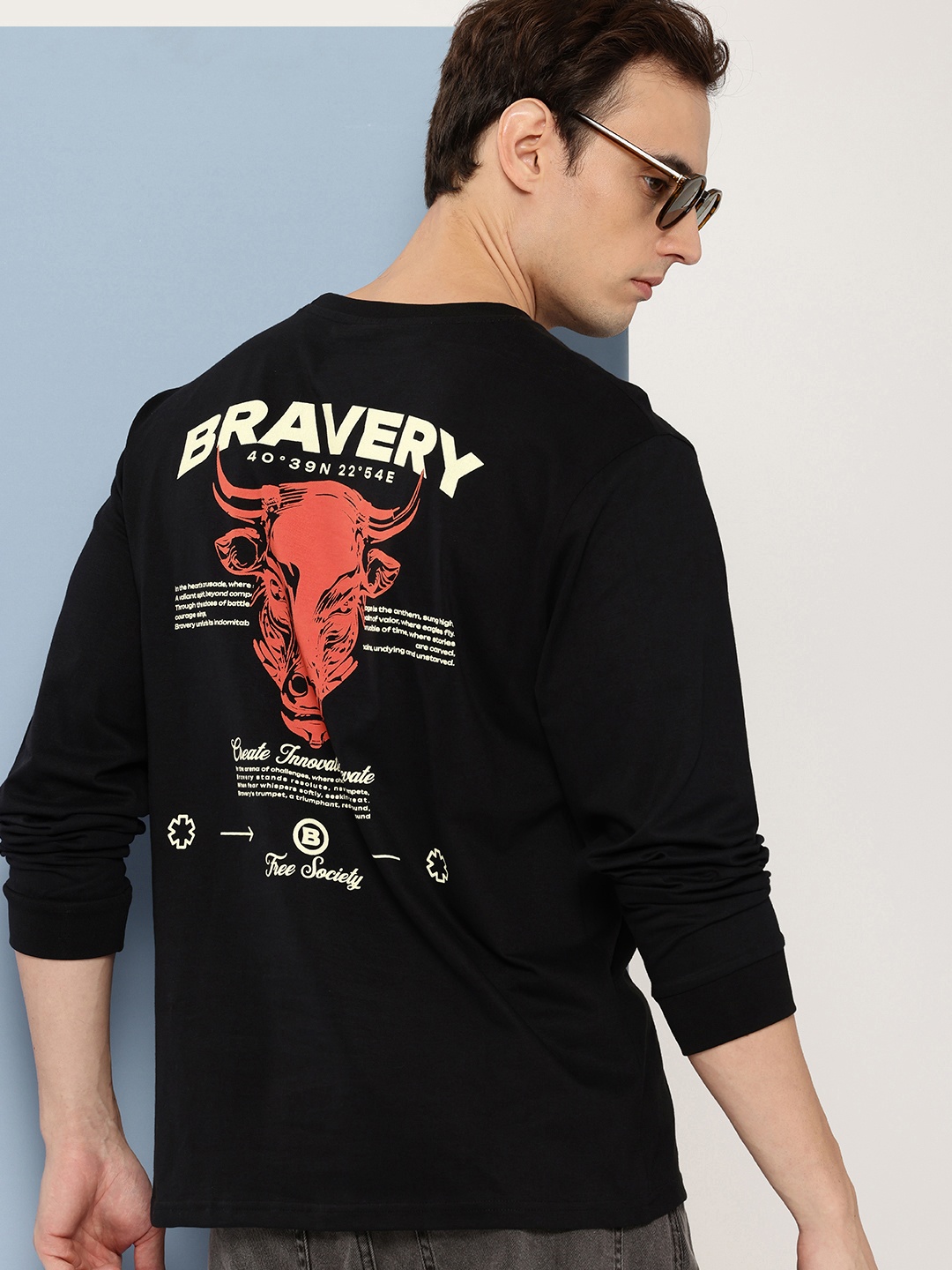 

FREE SOCIETY Men Printed Oversized T-shirt, Black