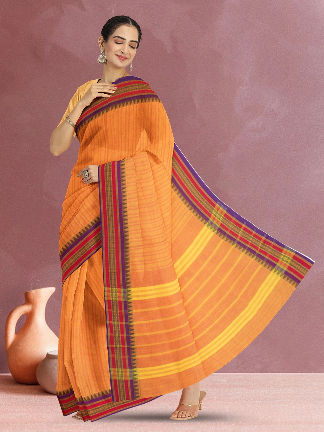 

Avishya Woven Design Zari Pure Cotton Kanjeevaram Saree, Yellow