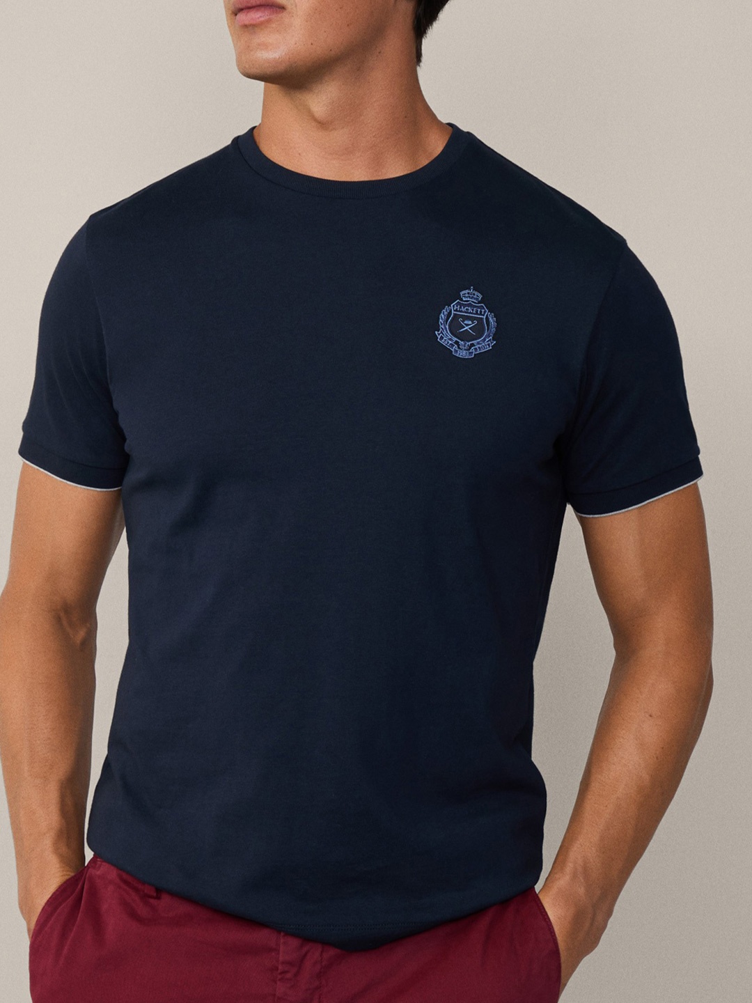 

HACKETT LONDON Men Solid Round Neck T-shirt, Navy blue