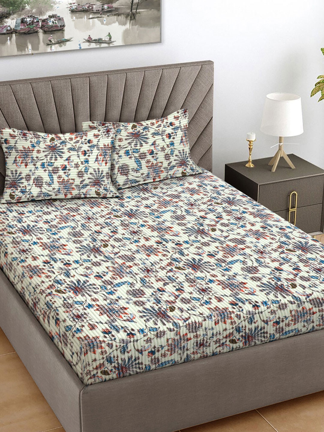 

FABINALIV Off White Floral Woollen 300 TC Fitted King Bedsheet Set 2.50 m X 2.20 m