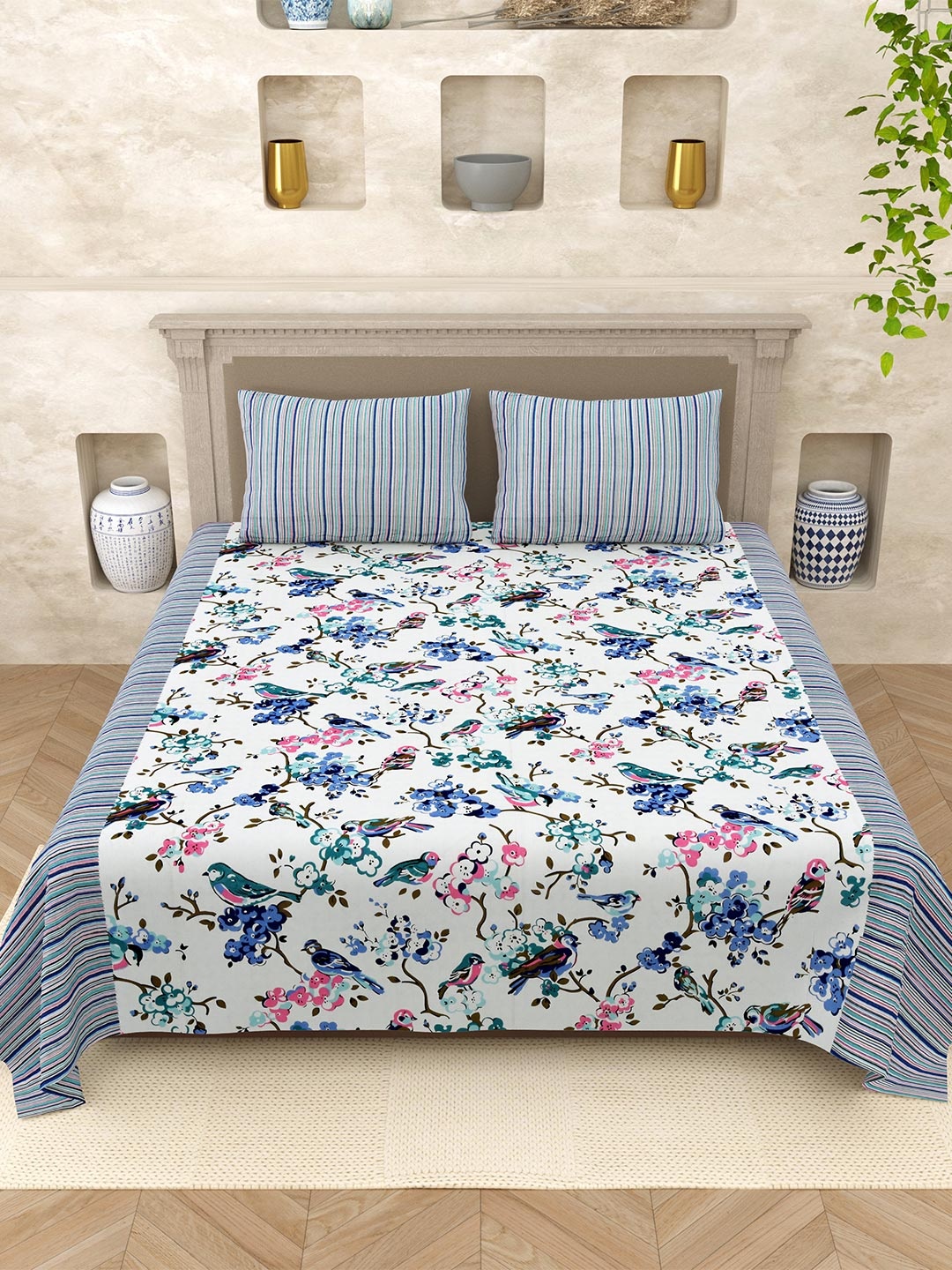 

Varde Elegant Selection White Ethnic Motifs 210 TC Cotton Queen Bedsheet Set 2.20 x 2.65 m