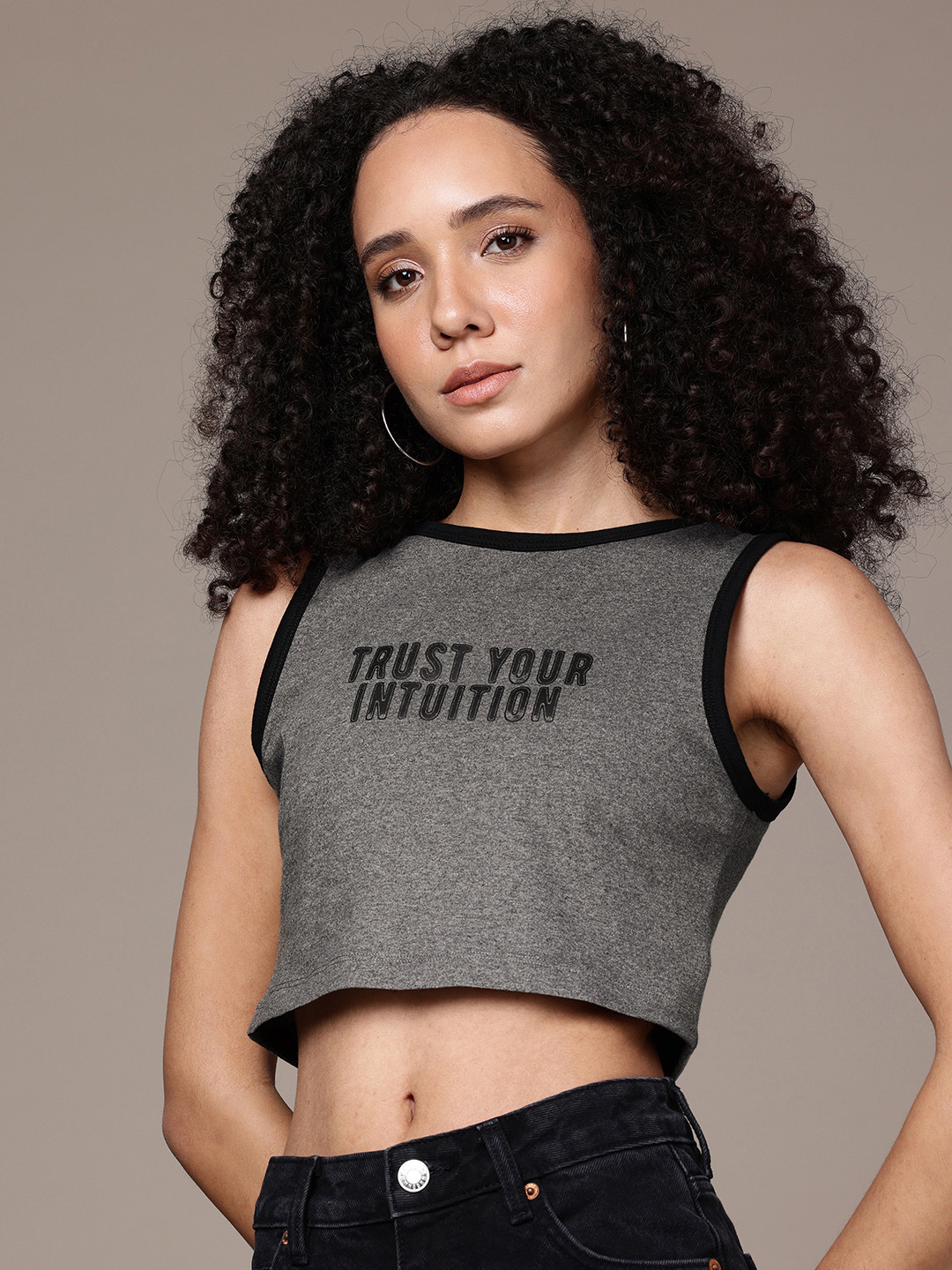

The Roadster Life Co. Typography Printed Slim Fit Cropped T-shirt, Grey