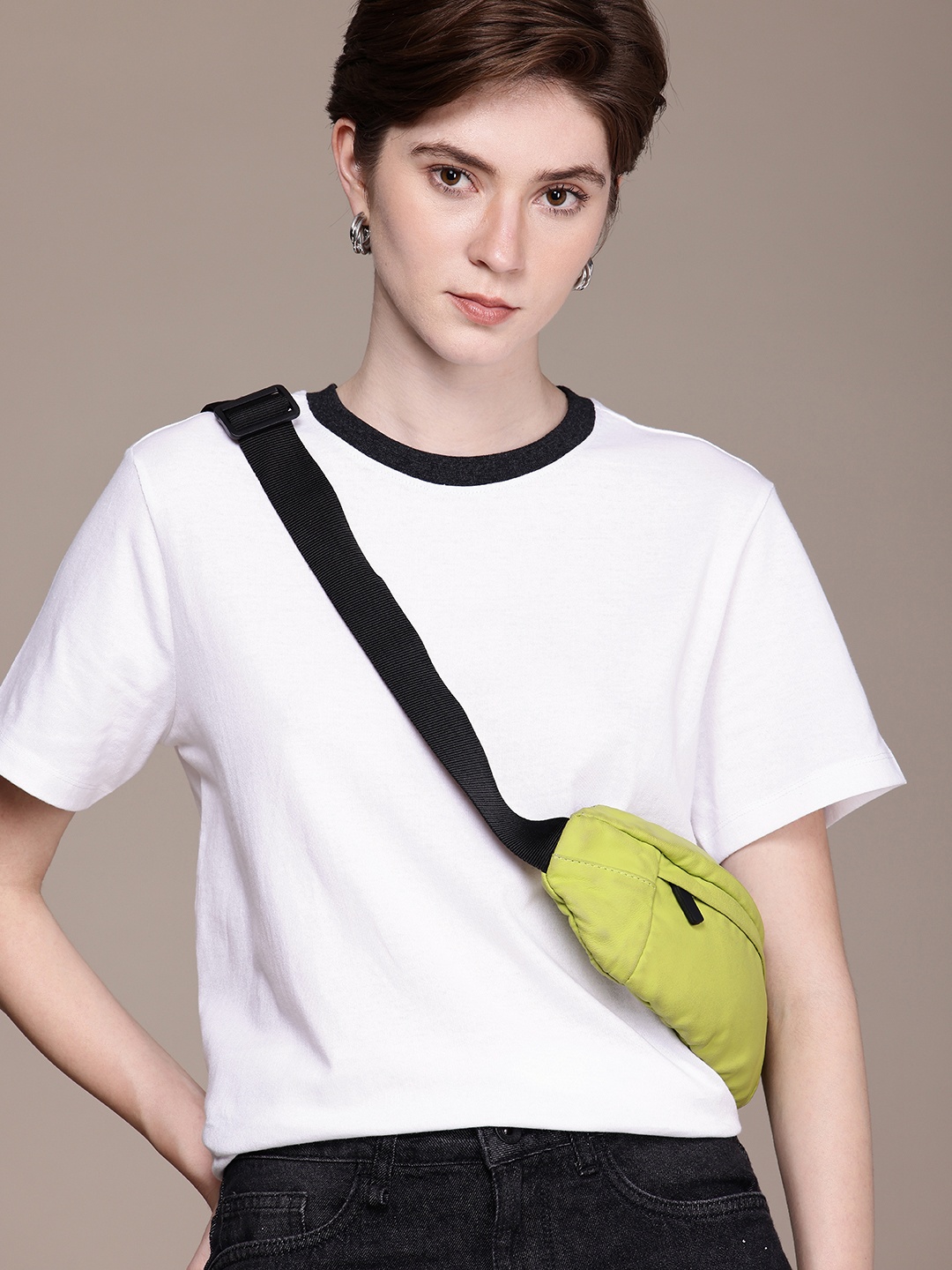 

The Roadster Life Co. Drop-Shoulder Sleeves Boxy T-shirt, White