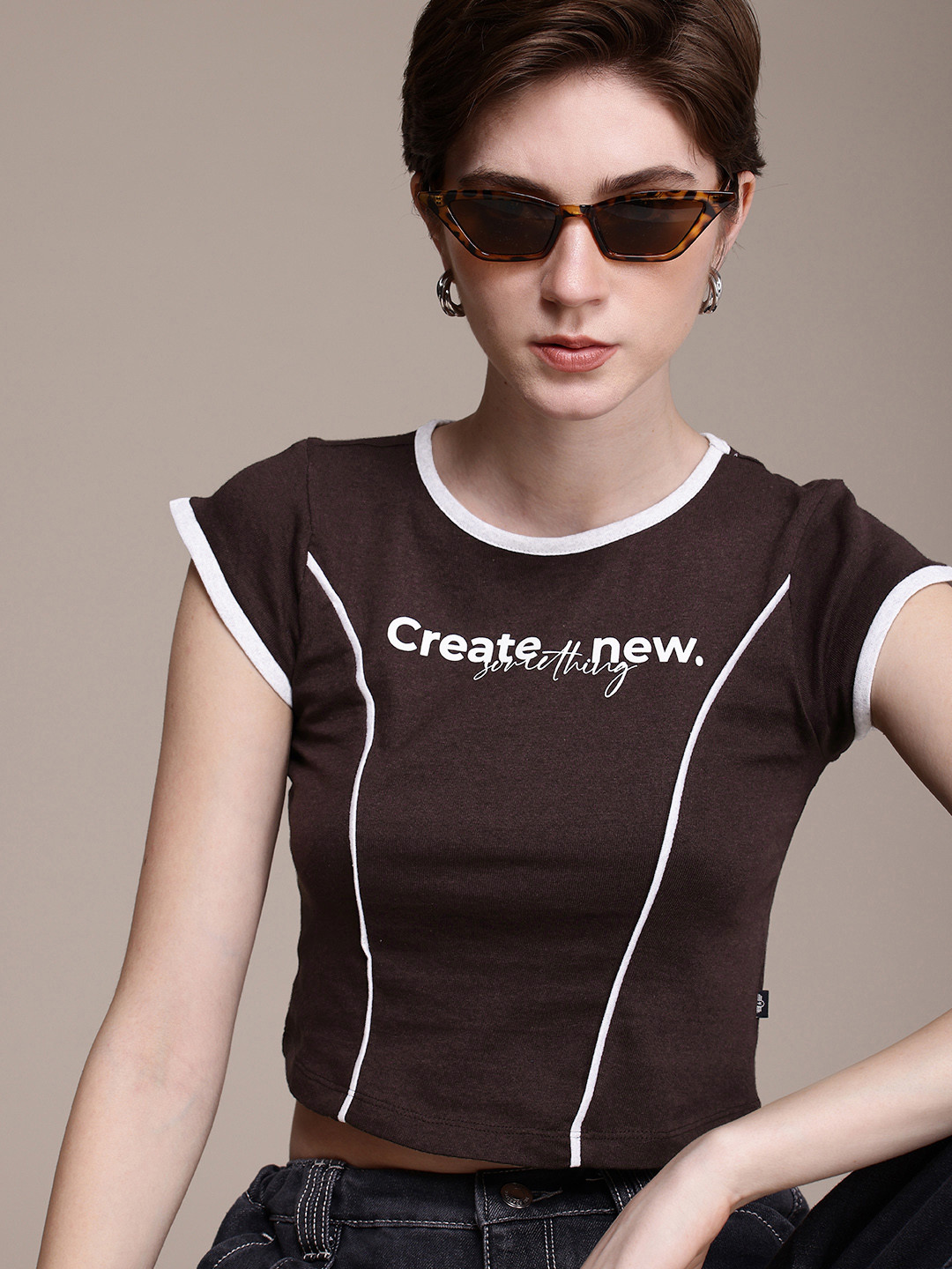 

The Roadster Life Co. Typography Printed Extended Sleeves T-shirt, Brown