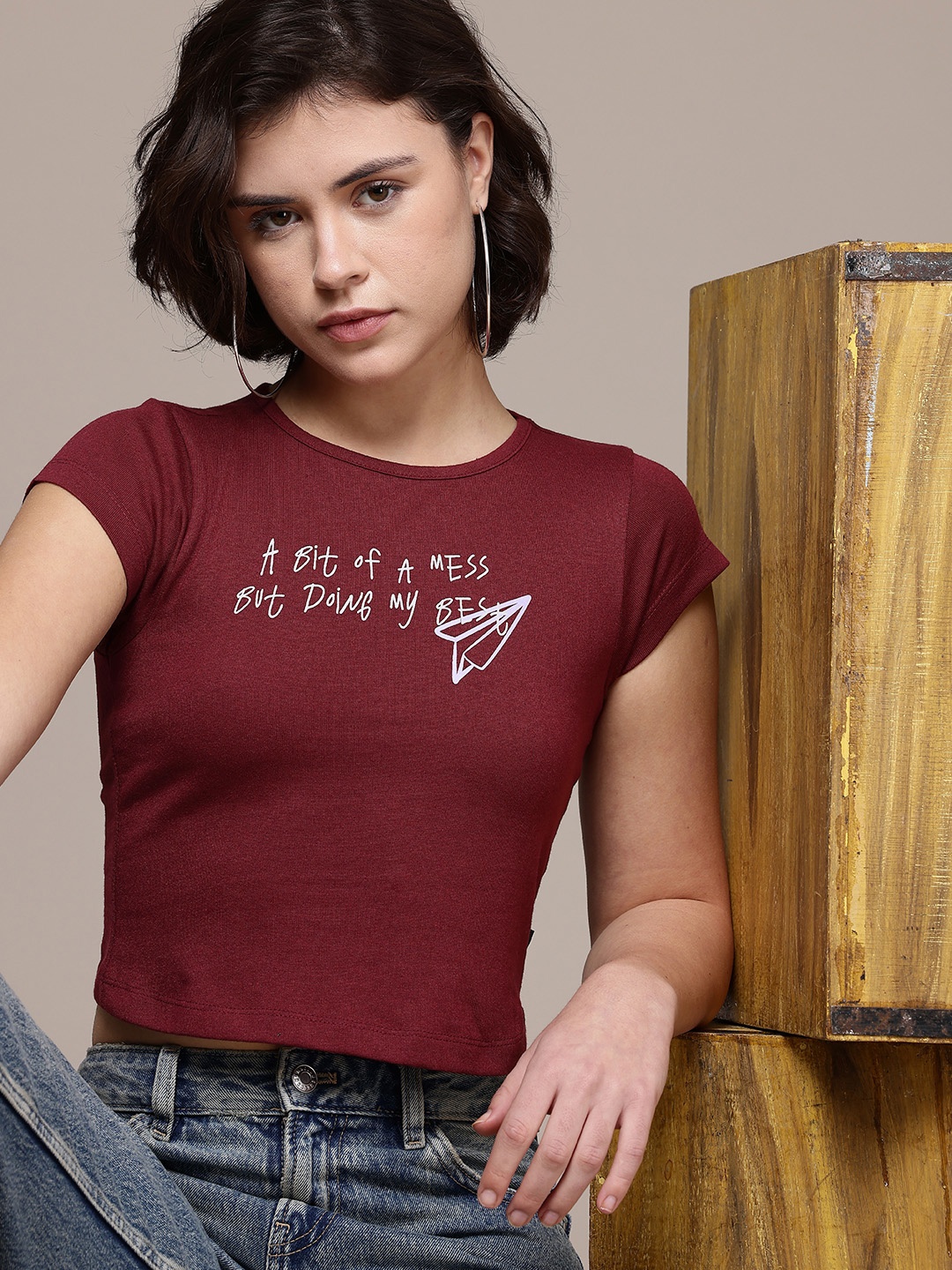 

The Roadster Life Co. Typography Printed Slim Fit Cropped T-shirt, Maroon