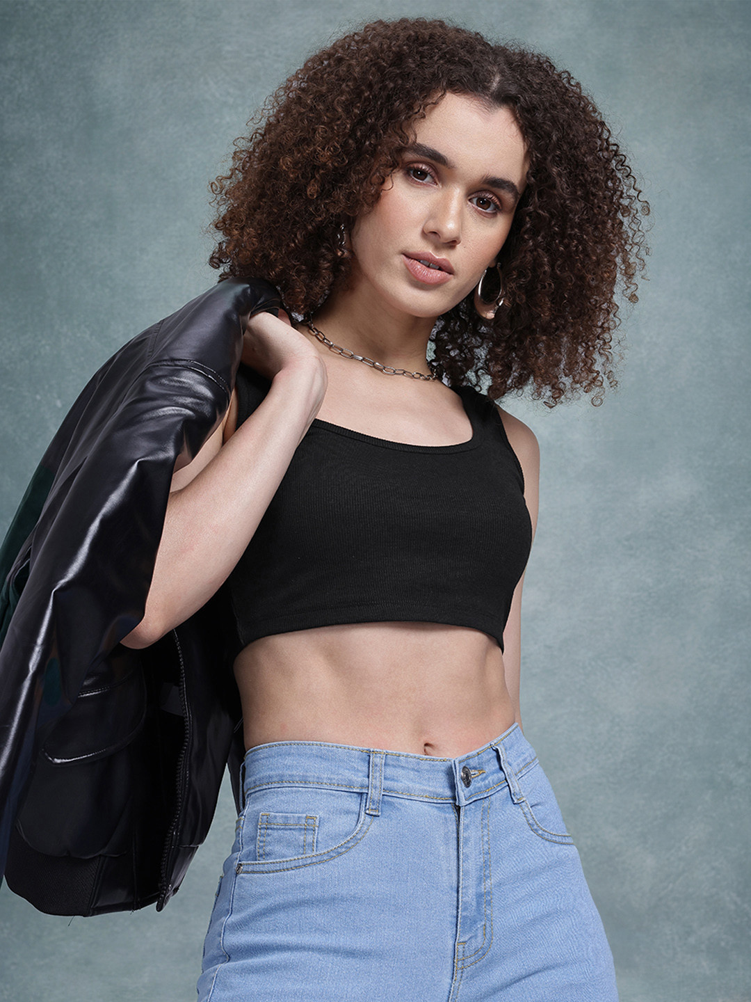 

The Roadster Life Co. Ribbed Crop Cami Top, Black
