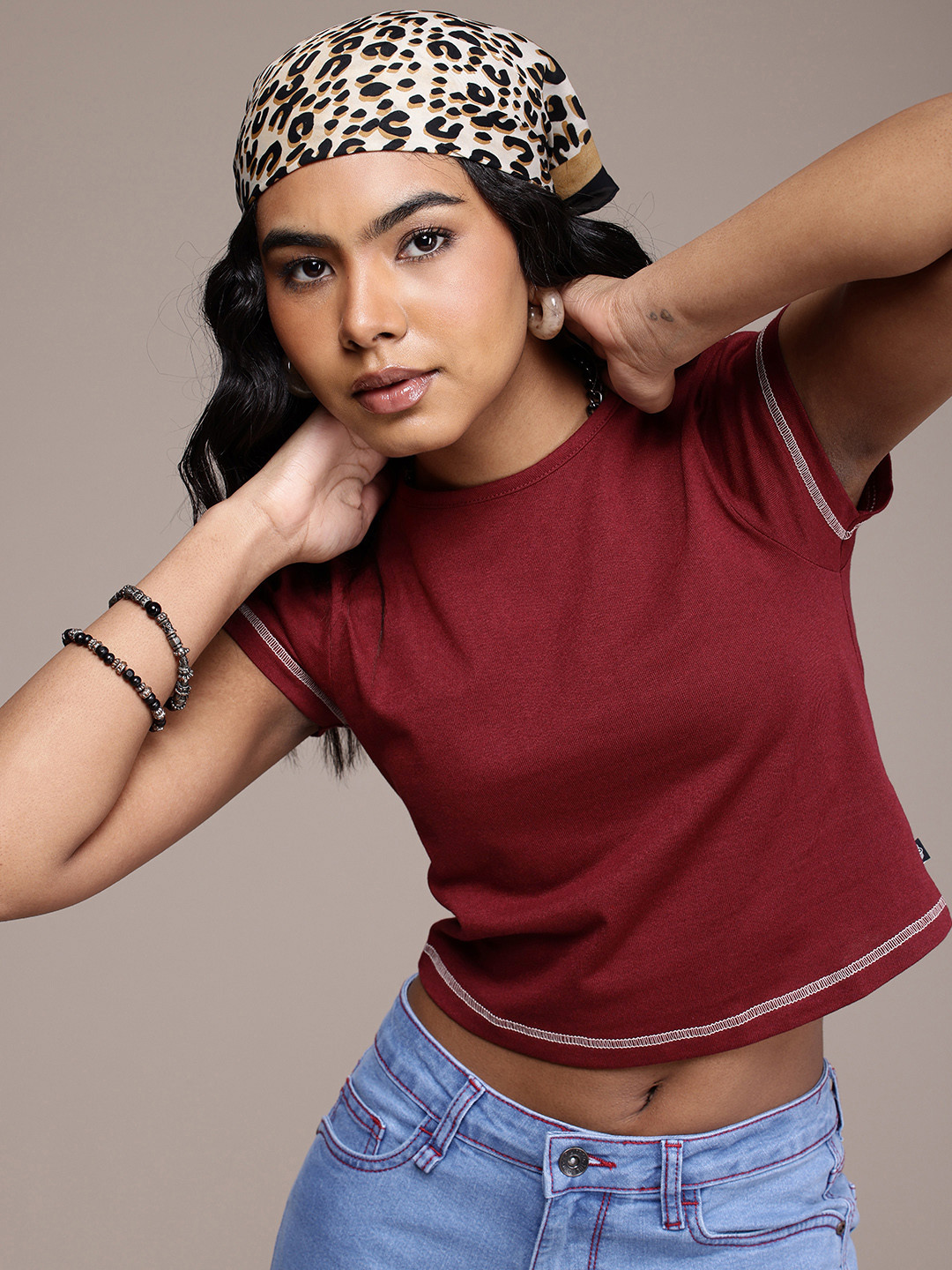 

The Roadster Life Co. Slim Fit Crop T-shirt, Maroon