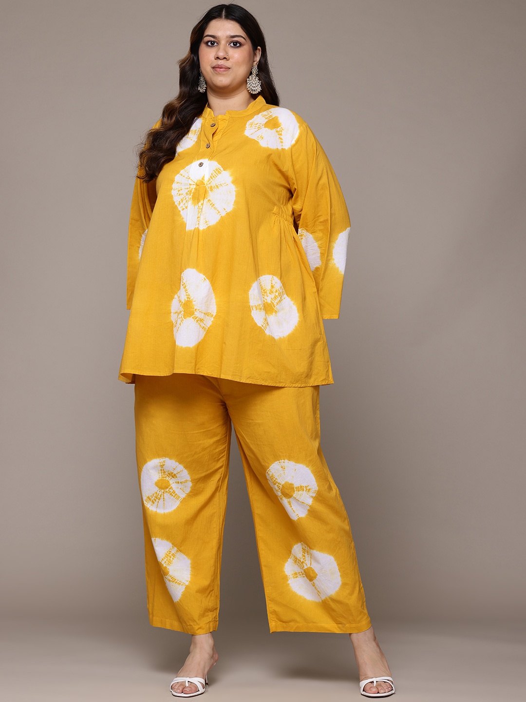 

Readiprint Plus Size Tie & Dye Dyed Pure Cotton Top With Palazzos, Yellow