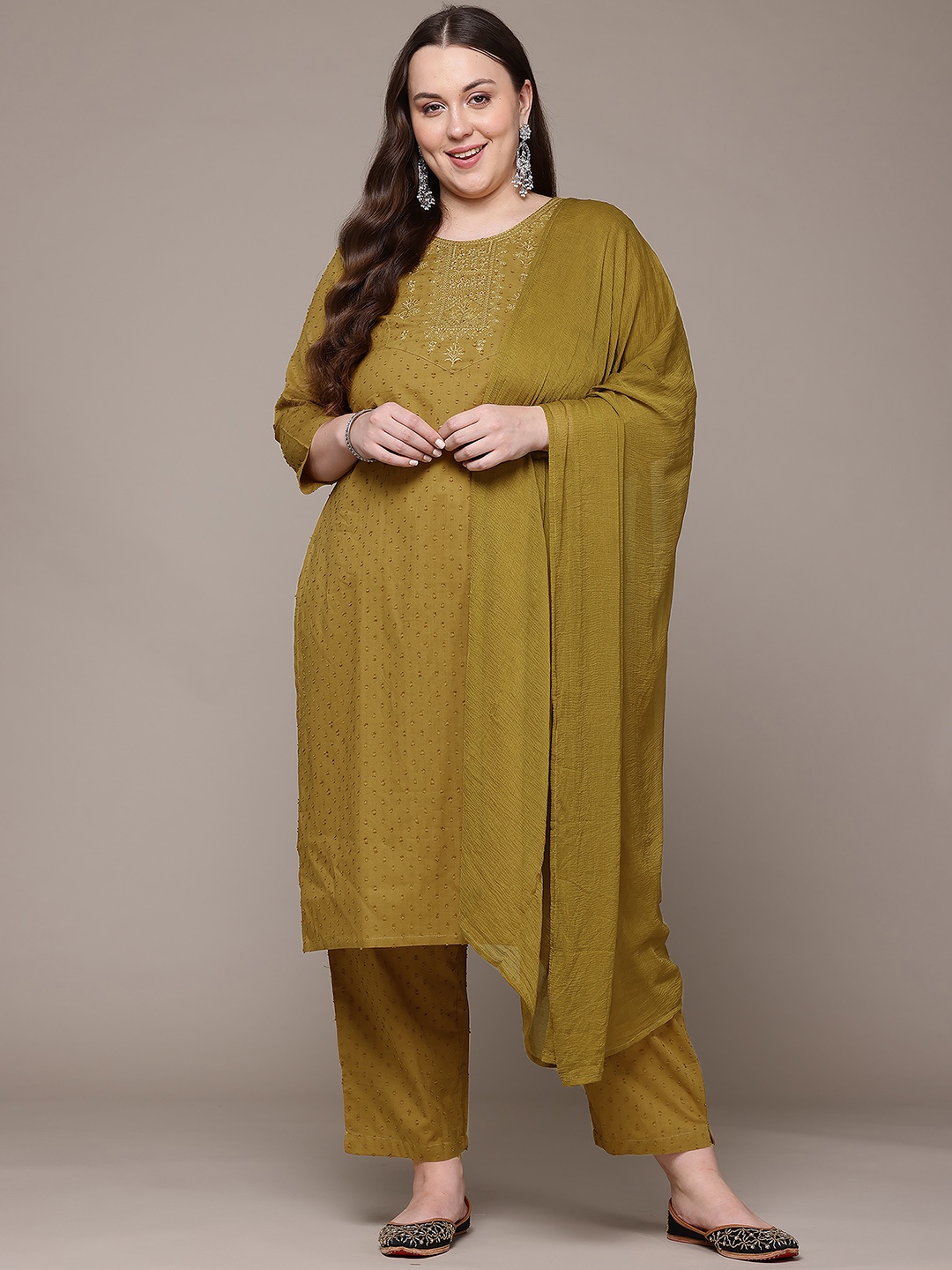 

Readiprint Plus Size Floral Thread Work Pure Cotton Kurta Set, Mustard