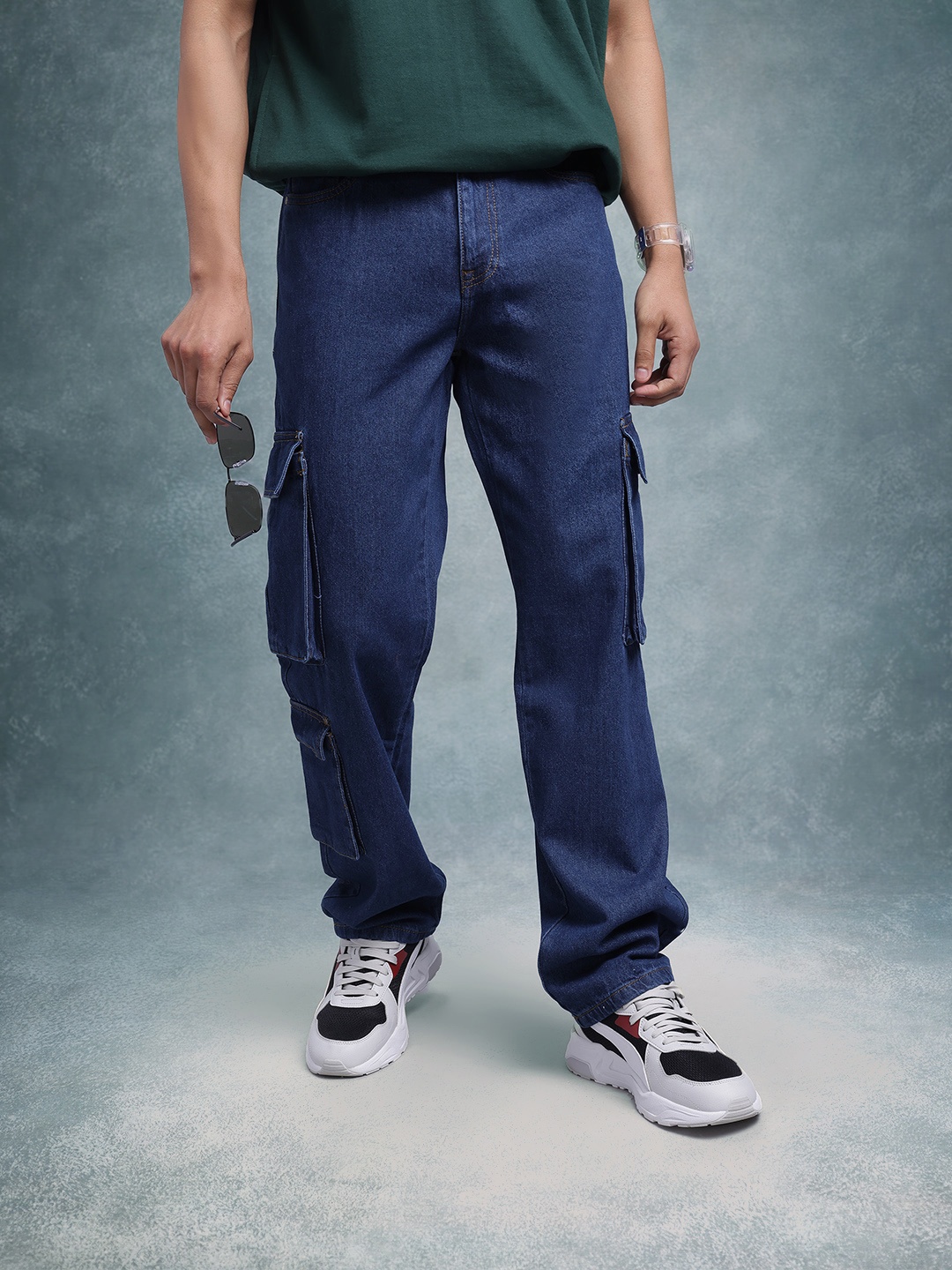 

The Roadster Life Co. Men Loose Fit Cargo-Style Jeans, Navy blue