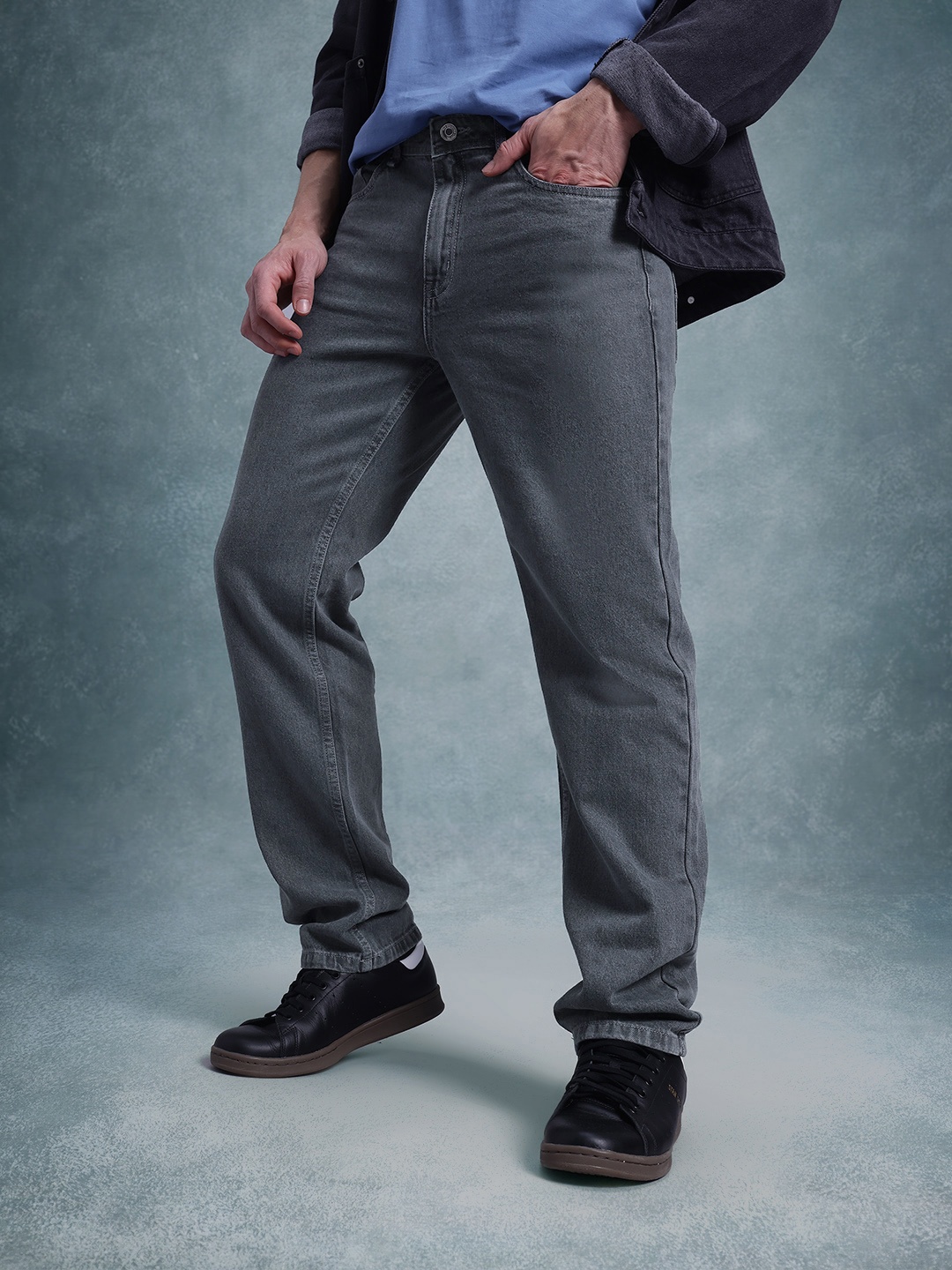 

The Roadster Life Co. Men Faded Regular Fit Jeans, Grey