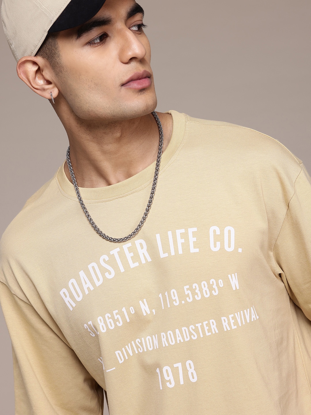 

The Roadster Lifestyle Co. Printed Drop-Shoulder Sleeves Pure Cotton Relaxed T-shirt, Beige