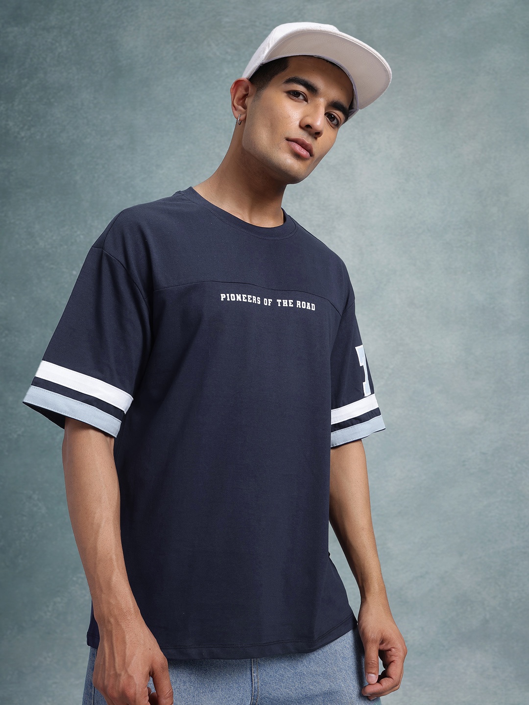 

The Roadster Life Co. Men Printed Pure Cotton Relaxed Fit T-shirt, Navy blue