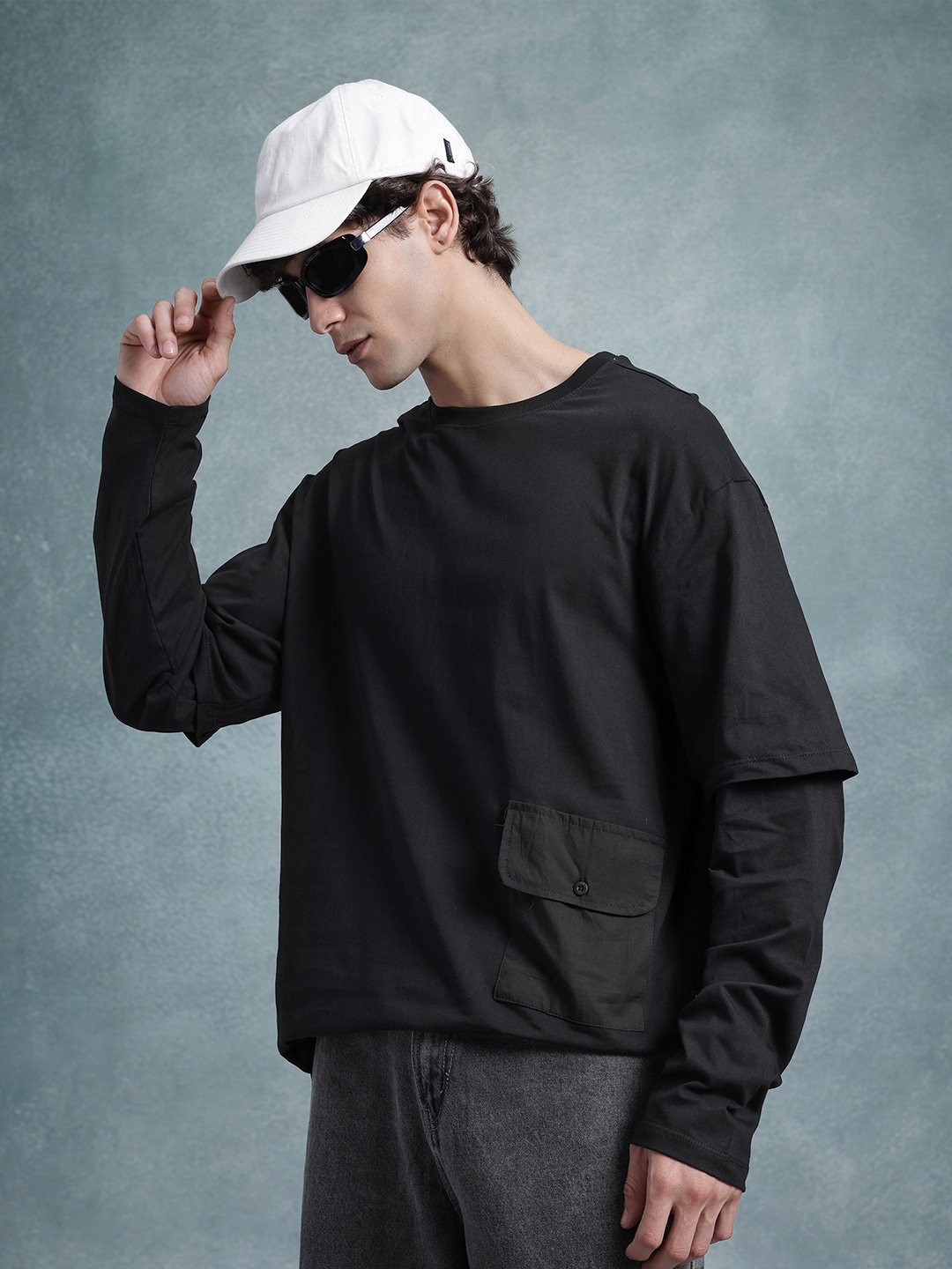 

The Roadster Life Co. Men Pure Cotton Relaxed Fit T-shirt, Black