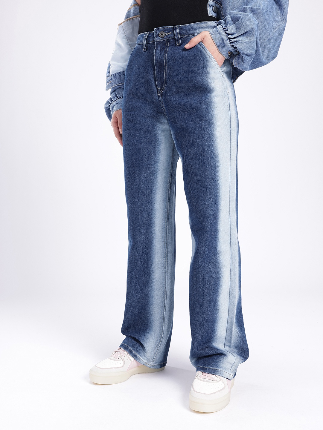 

glitchez Women Edgy Cool Straight Fit Heavy Fade Jeans, Blue