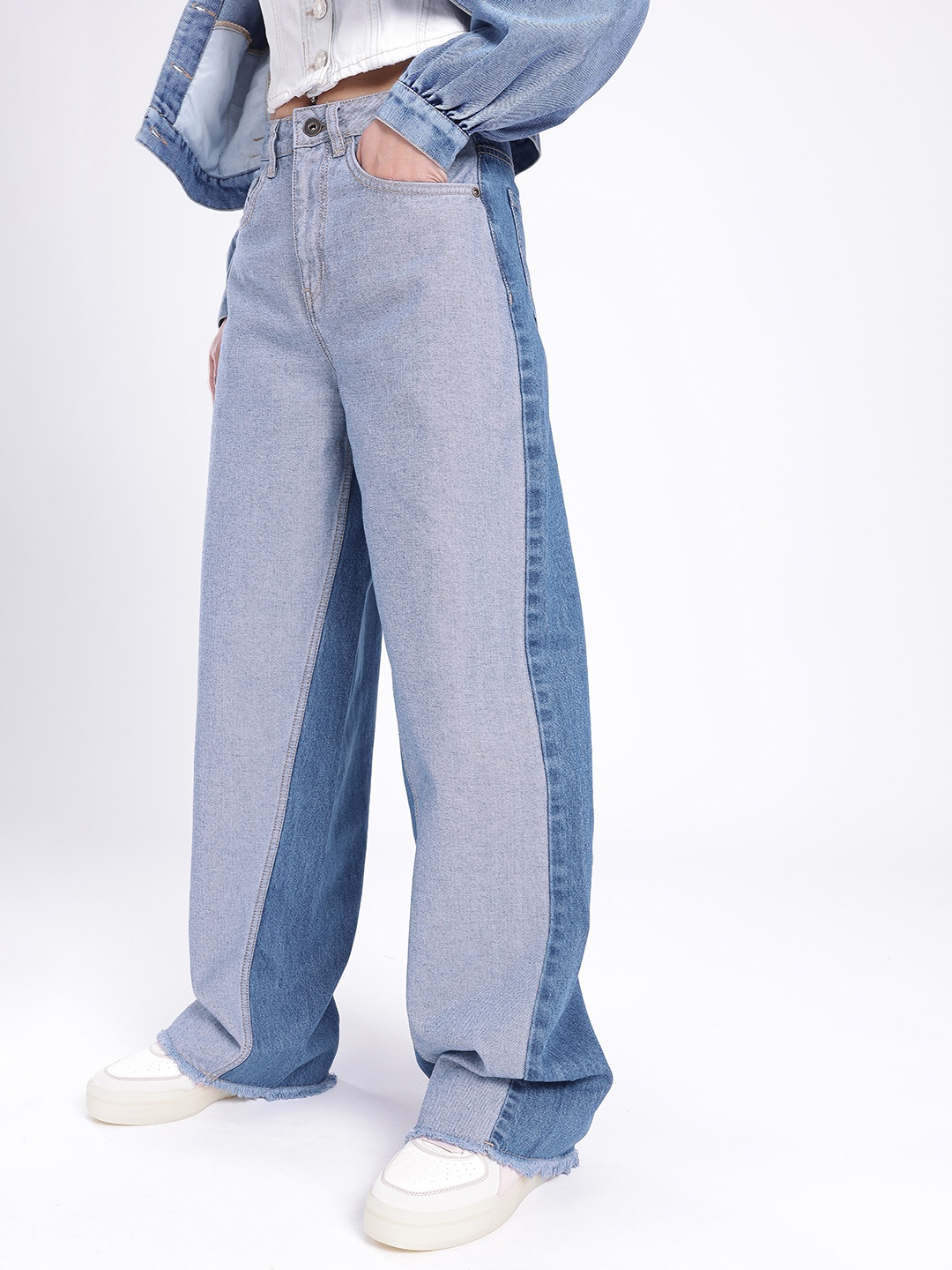 

glitchez Women Frayed Hem 90's Baggy Fit Colourblocked Jeans, Blue