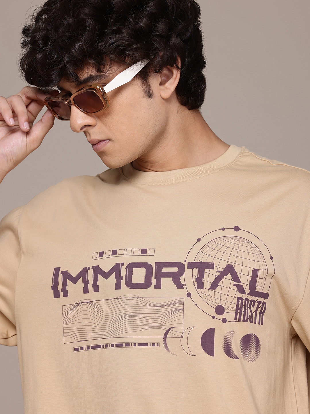 

The Roadster Lifestyle Co. Typography Print Drop-Shoulder Sleeves Pure Cotton T-shirt, Beige