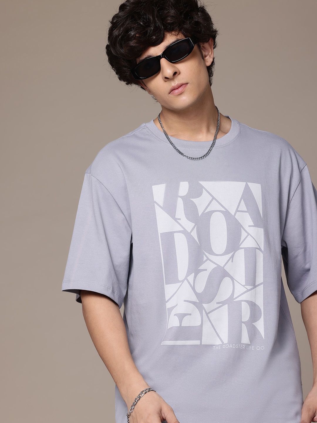 

Roadster The Lifestyle Co Brand Logo Printed Drop-Shoulder Sleeves Pure Cotton T-shirt, Lavender