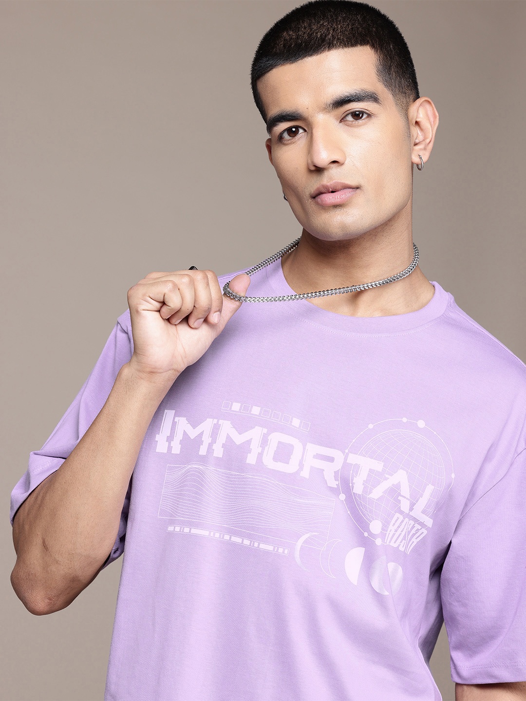 

The Roadster Lifestyle Co. Printed Drop-Shoulder Sleeves Pure Cotton Relaxed T-shirt, Lavender