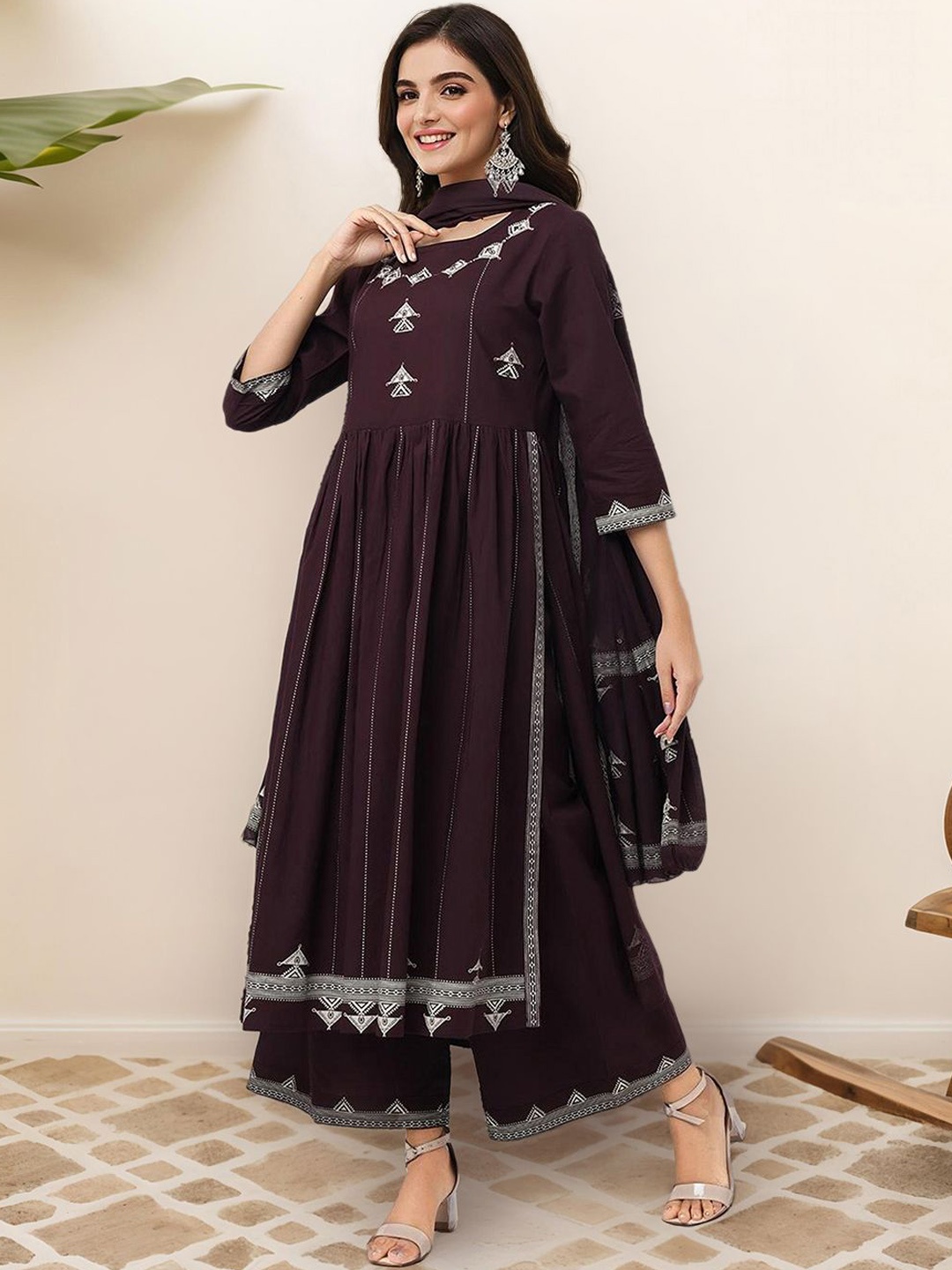 

Ishin Ethnic Motifs Printed Pure Cotton Kurta With Palazzos & Dupatta, Brown