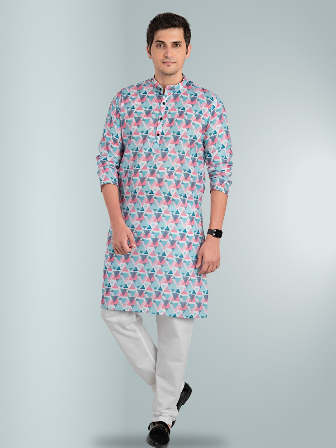 

ENCINO Geometric Printed Band Collar Straight Kurta, Blue