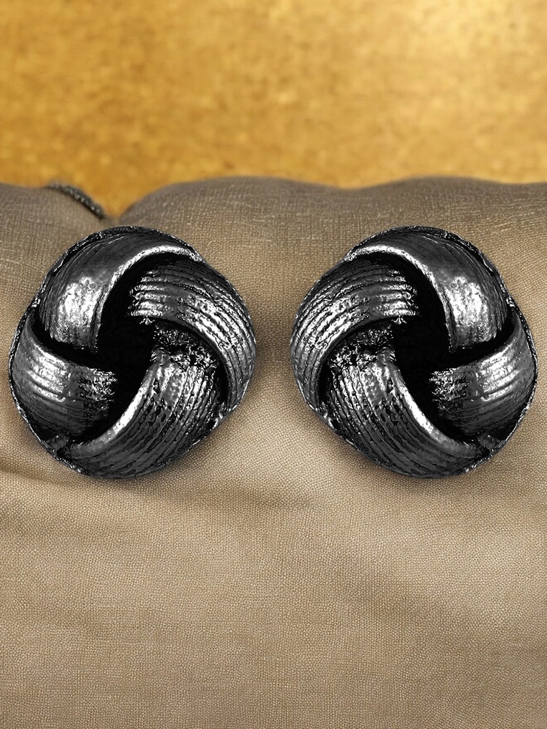 

Mahi Alloy Contemporary Studs Earrings, Black